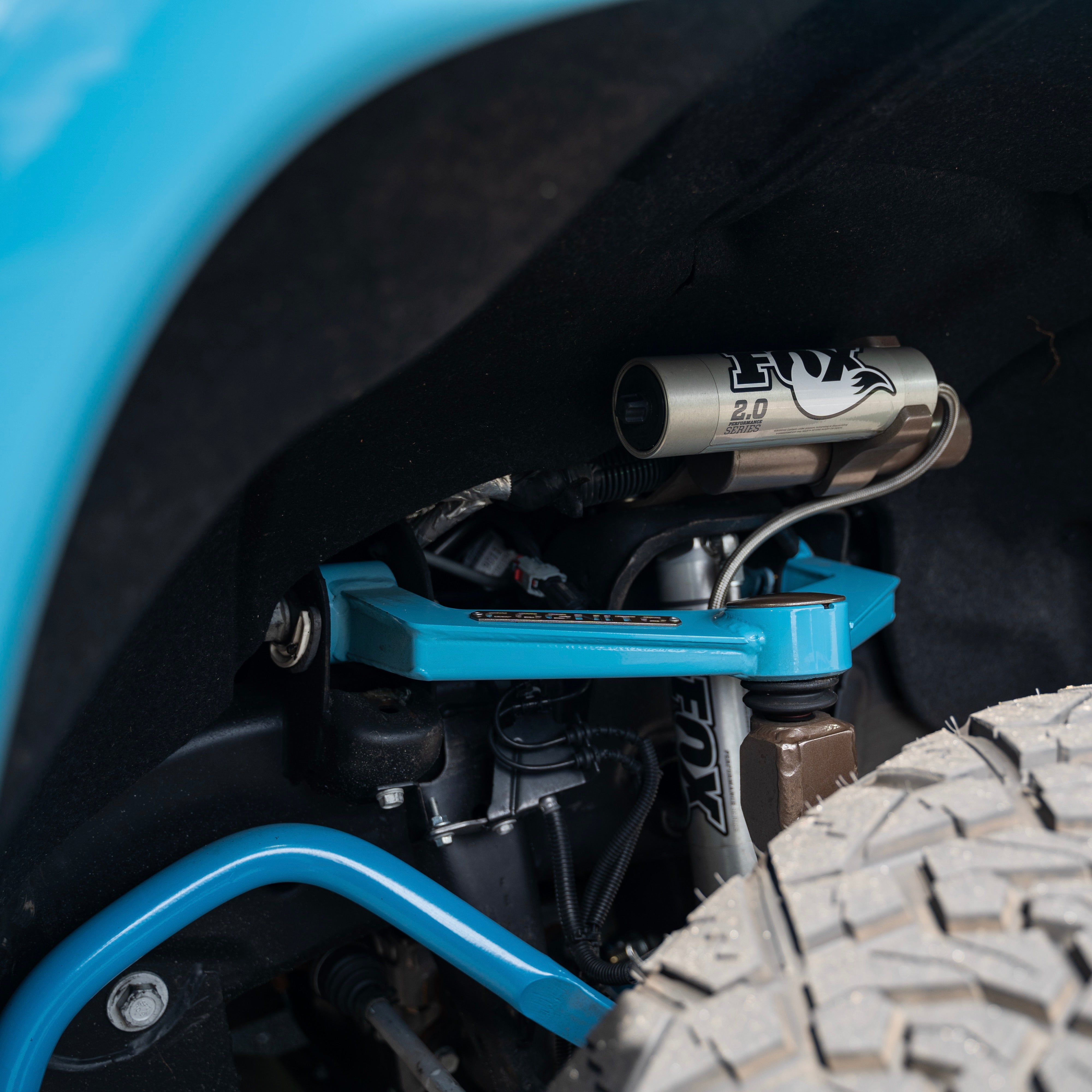 Off-Road Suspension vs Street Suspension: What’s the Difference?