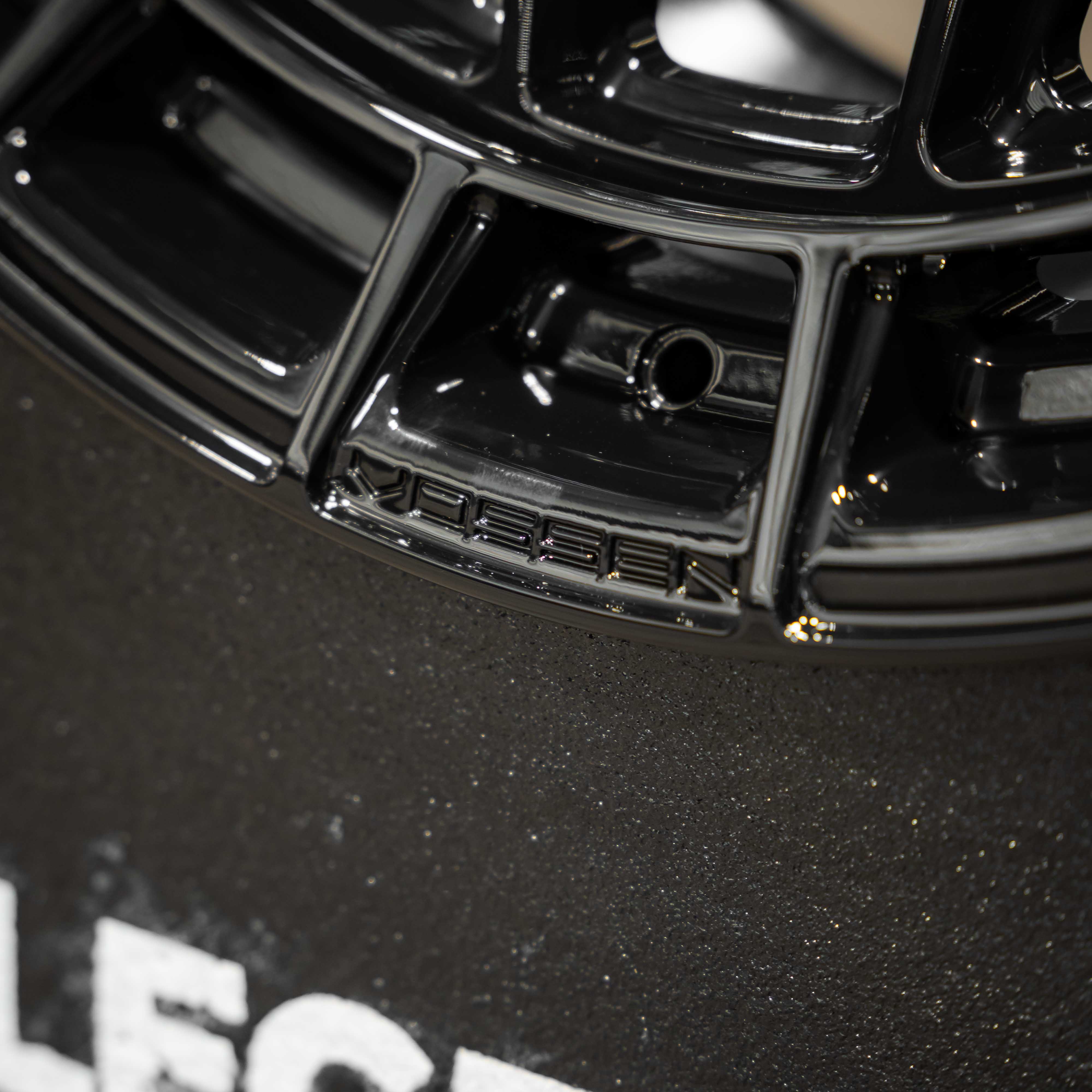 22x10 Vossen Forged HFX-1 2G26 Super Deep Lip - 6x139.7 Lug Pattern - Gloss Black (Set of 4) - Legends Auto Parts