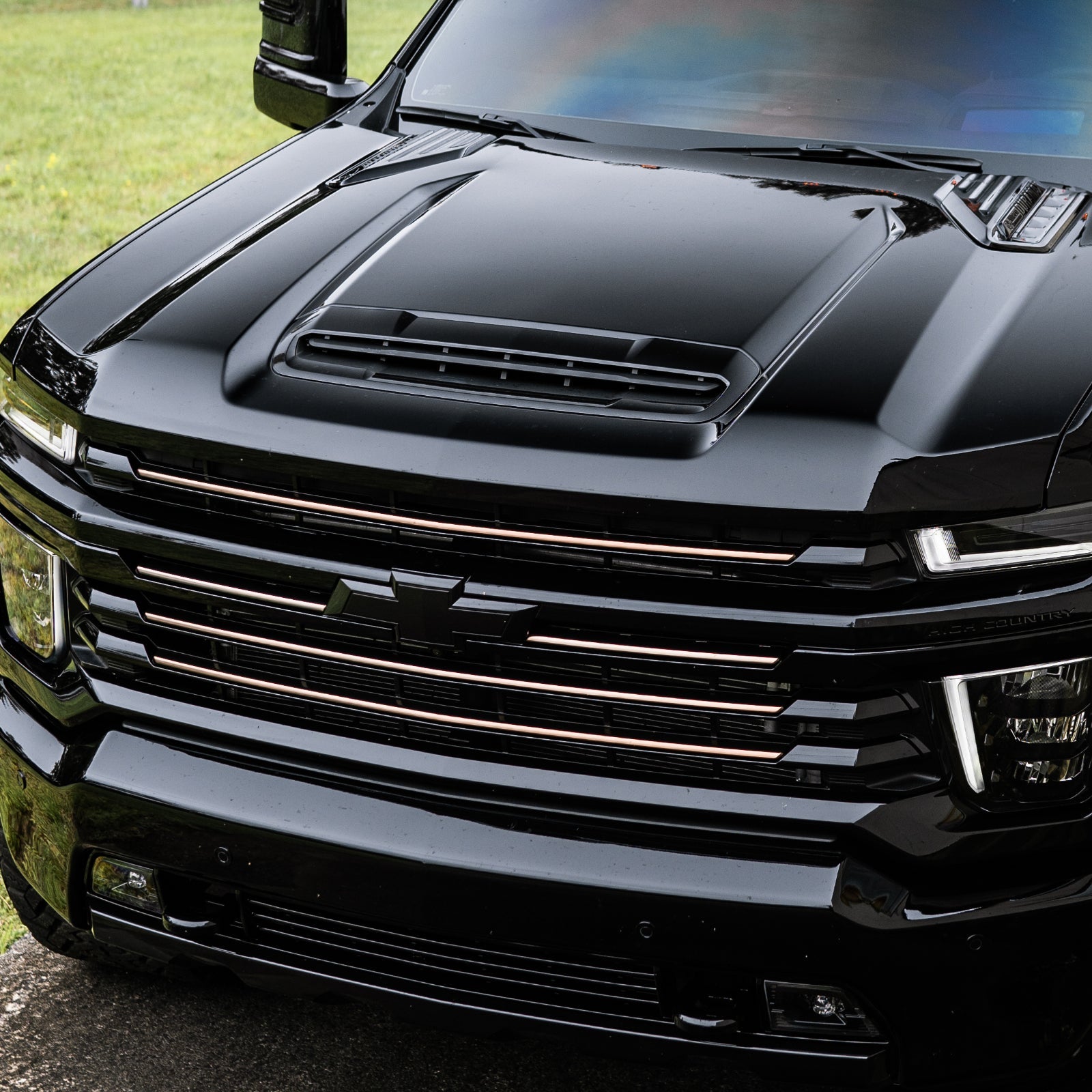 2020-2024 GMC/Chevrolet Sierra/Silverado 2500/3500 OEM Hood Vent Painted - Legends Auto Parts