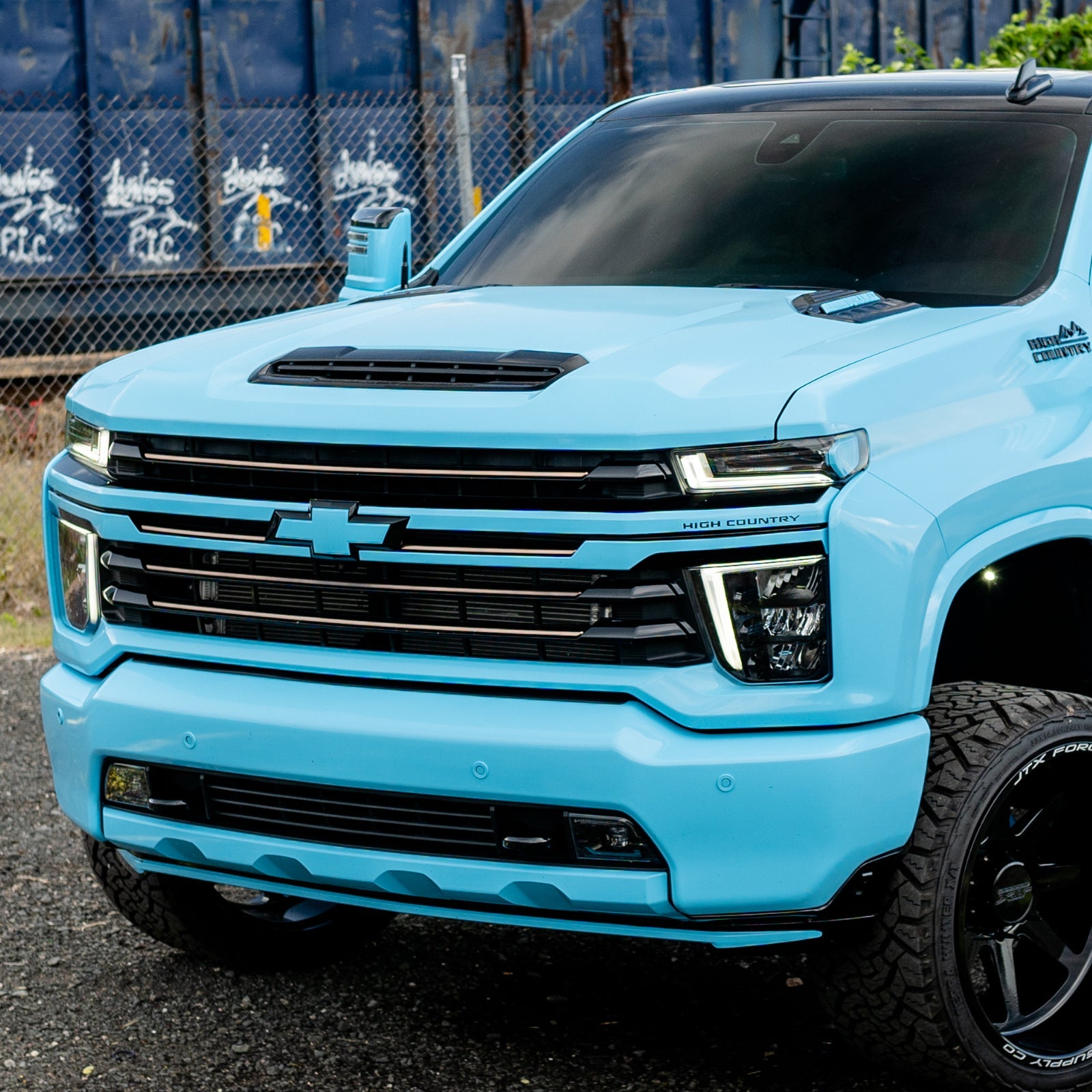 2020-2024 GMC/Chevrolet Sierra/Silverado 2500/3500 OEM Hood Vent Painted - Legends Auto Parts