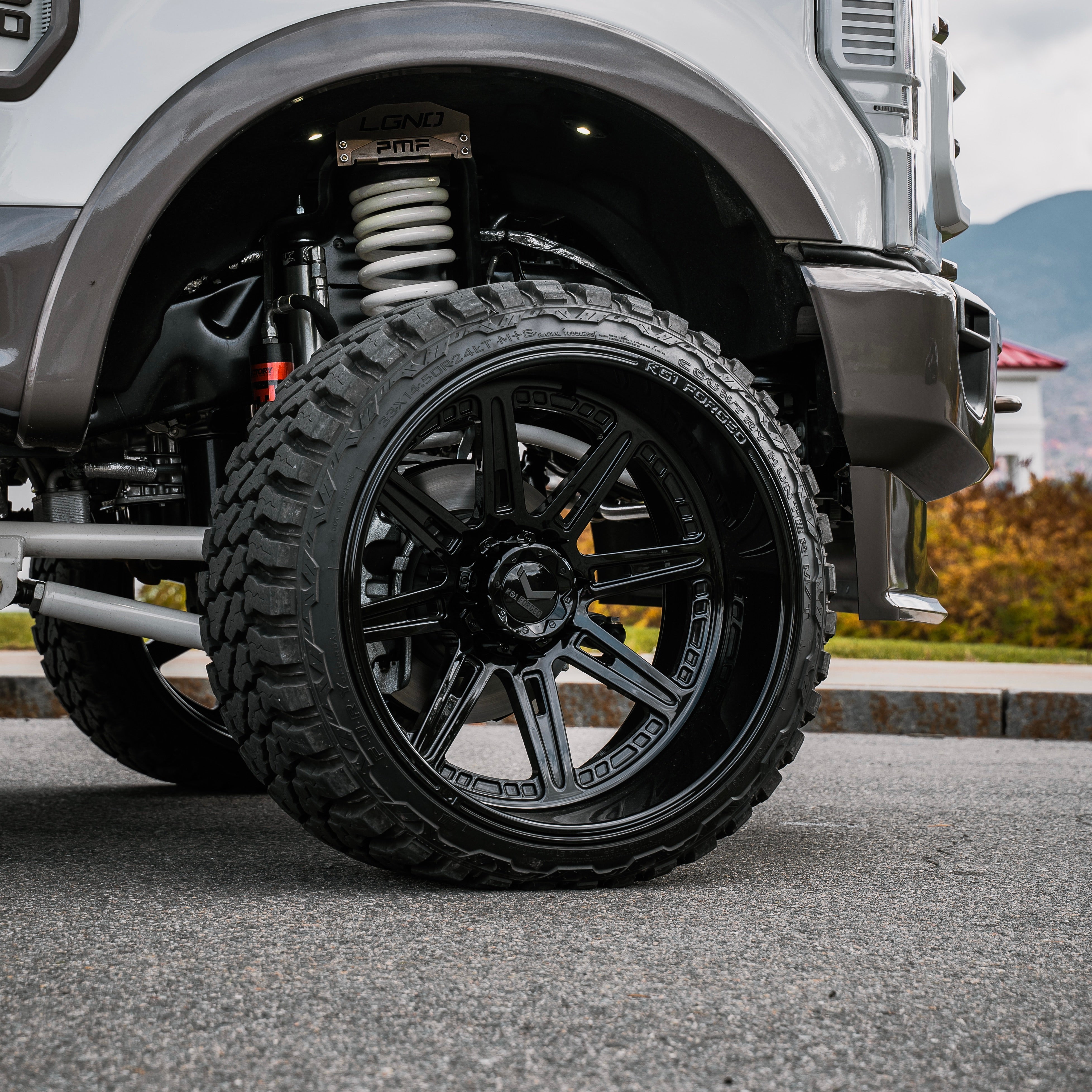 Gloss Black vs. Matte Black Wheels: Pros and Cons?