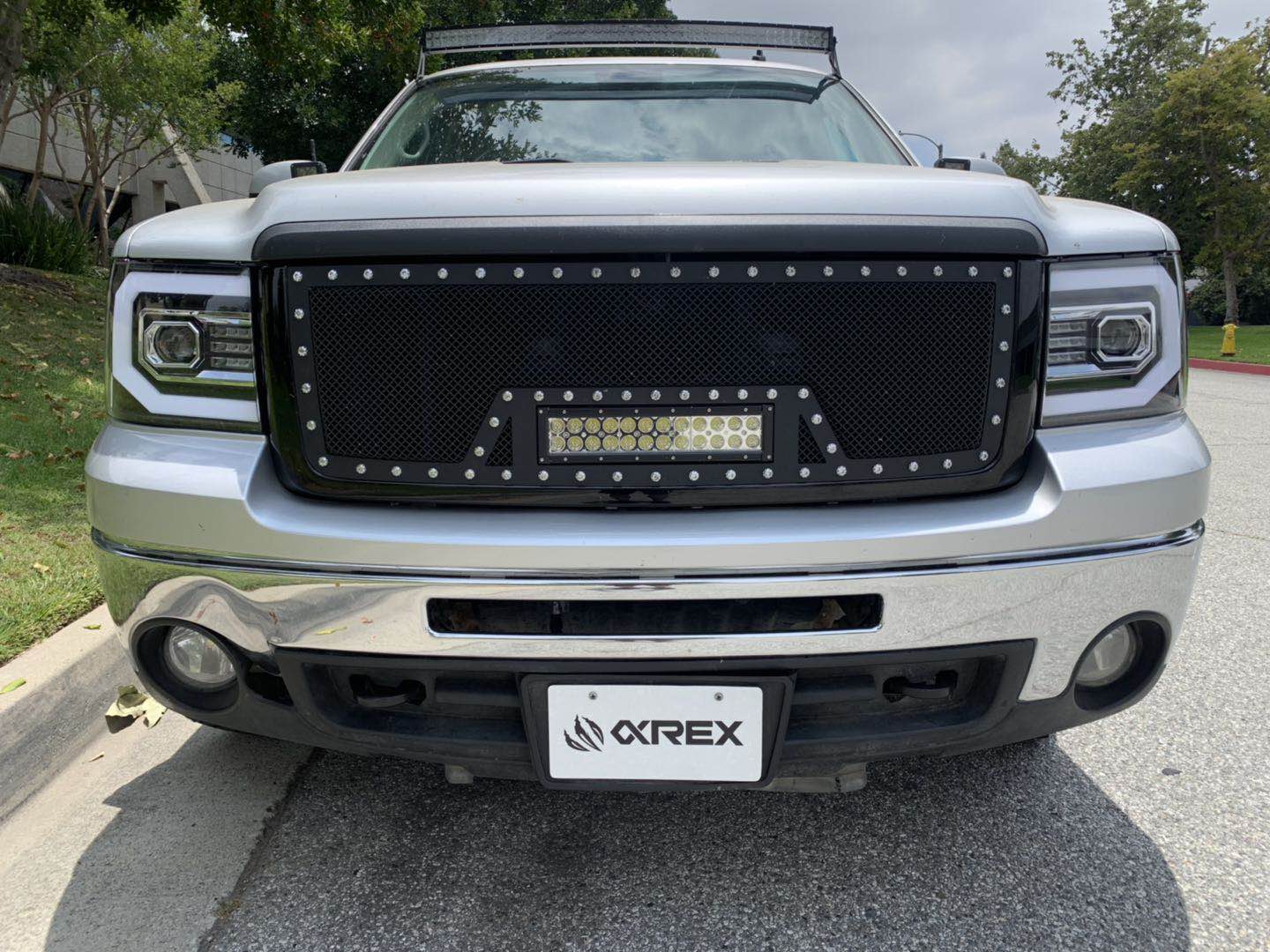 07-13 GMC Sierra LUXX-Series LED Projector Headlights Jet Black | AlphaRex