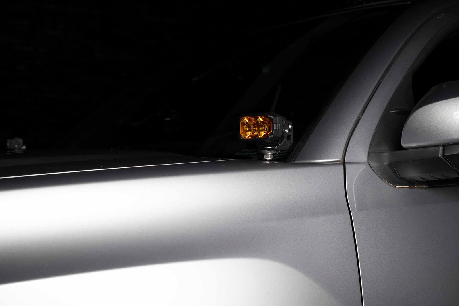 Morimoto 2Banger Ditch Light Kit: 16-23 Tacoma (HXB Yellow Flood Beam)