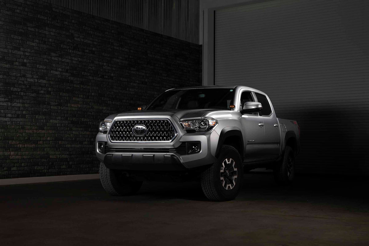 Morimoto 2Banger Ditch Light Kit: 16-23 Tacoma (HXB White Spot Beam)