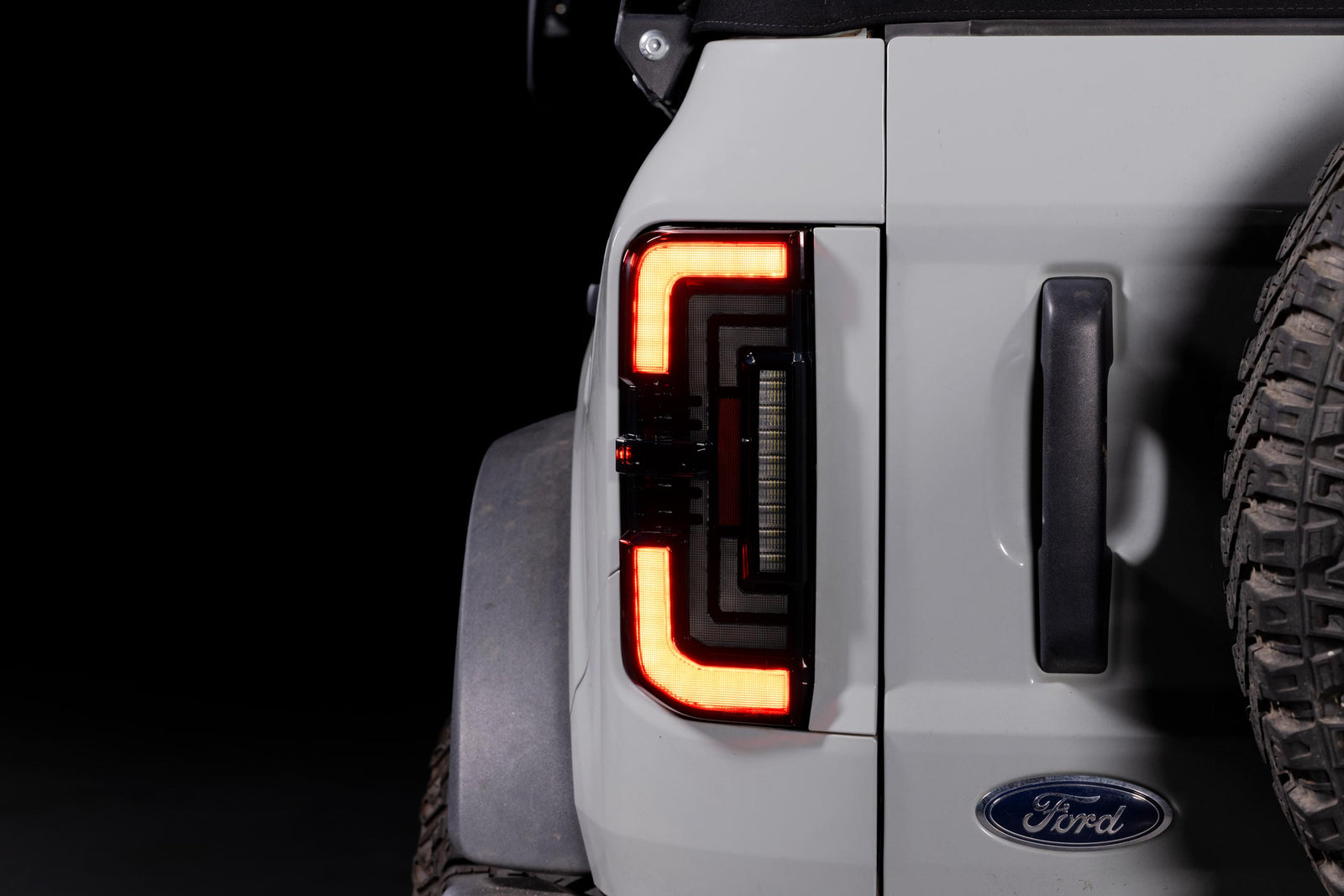 XB LED Tail Lights: Ford Bronco (21+ / Smoked Lens / Set)