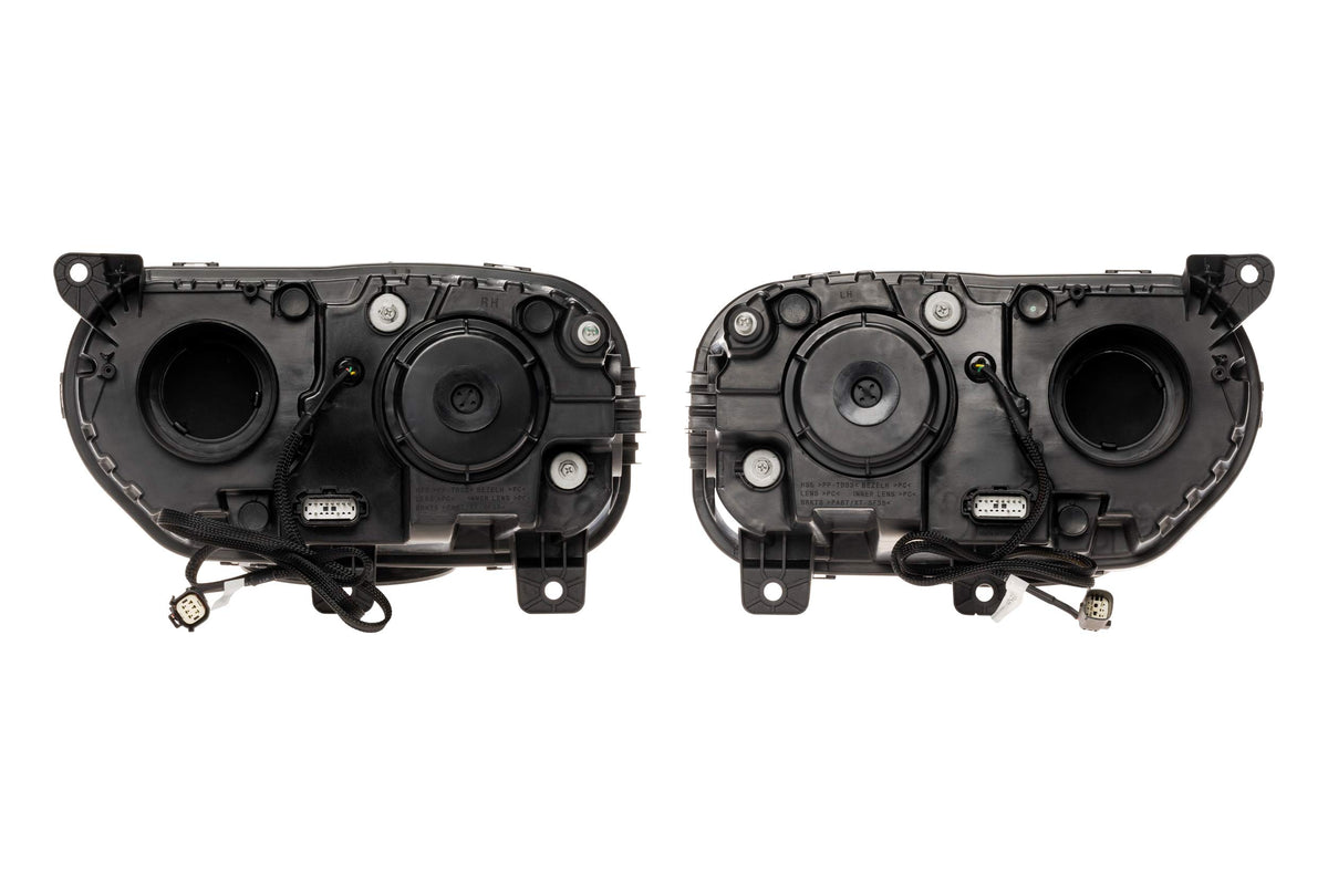 XRGB LED Headlights: Dodge Challenger (15-23 / RGB / Set)