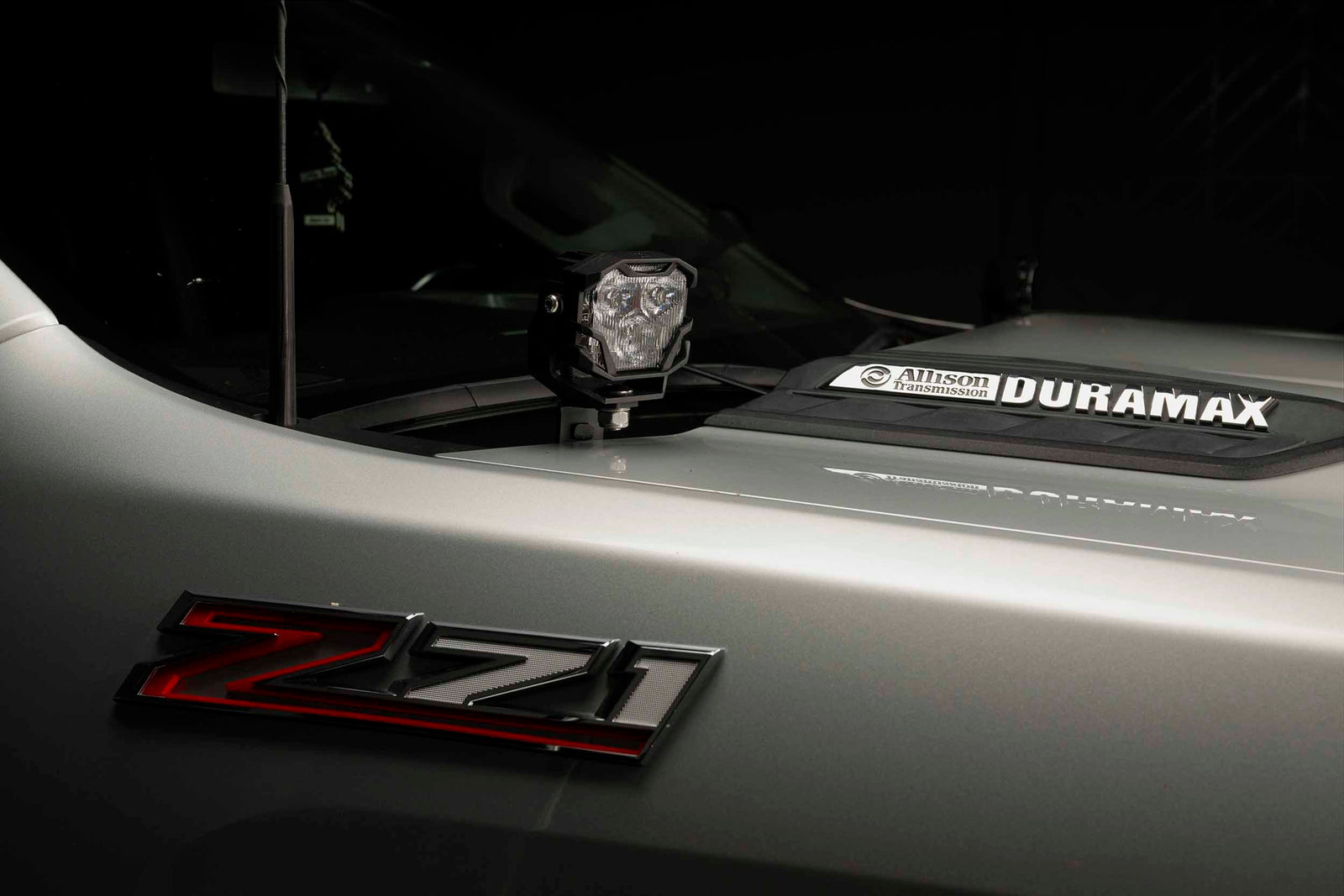 Morimoto 4Banger Ditch Light Kit: 20-24 Silverado HD (NCS Yellow SAE Wide Beam)