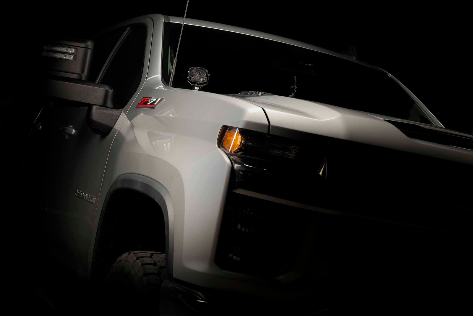 Morimoto 4Banger Ditch Light Kit: 20-24 Silverado HD (NCS White Spot Beam)