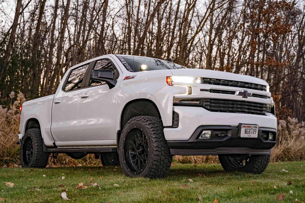 Morimoto 4Banger Ditch Light Kit: 19-24 Silverado 1500 (NCS White Spot Beam)