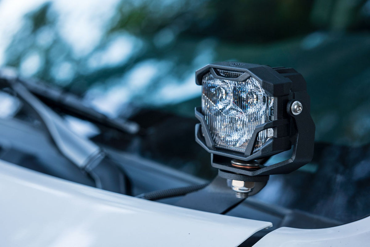 Morimoto 4Banger Ditch Light Kit: 20-24 Sierra HD (HXB White SAE Wide Beam)