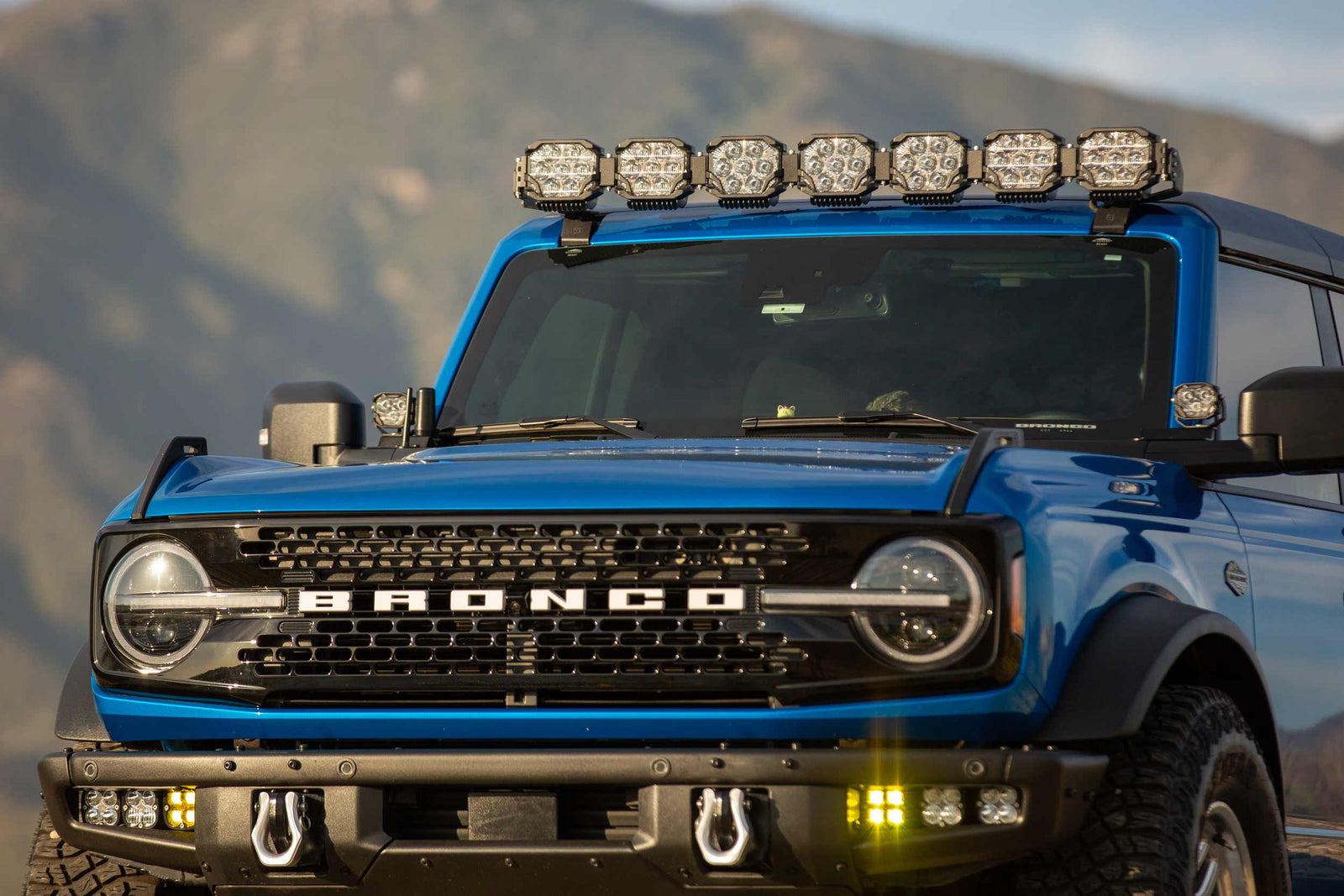 BigBanger Bar: 2021+ Bronco (HXB / White)