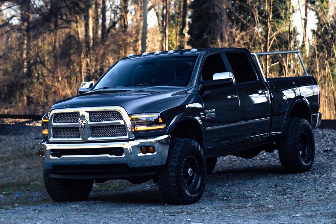 16-18 Dodge Ram White DRL Heads and Red Tails