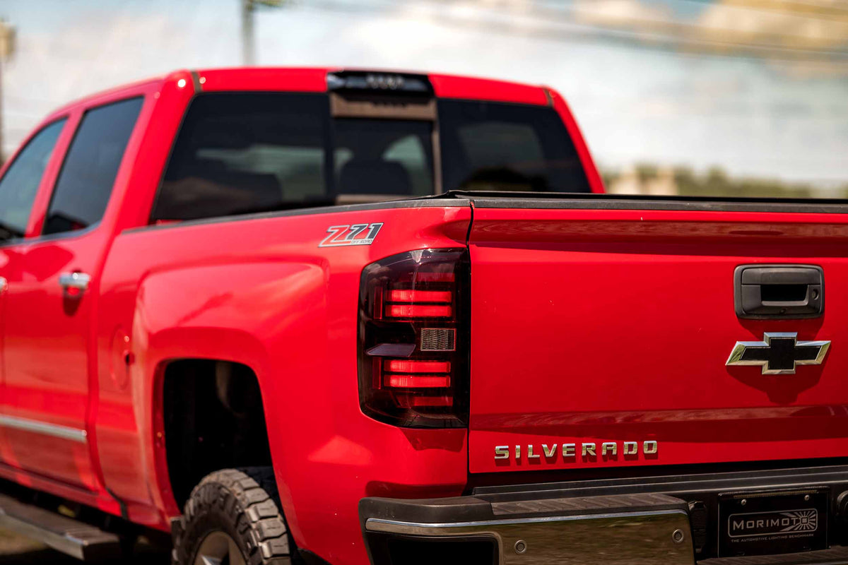 15-19 Silverado HD Heads Unfinished Bezel and Red Tails OE LED Tails