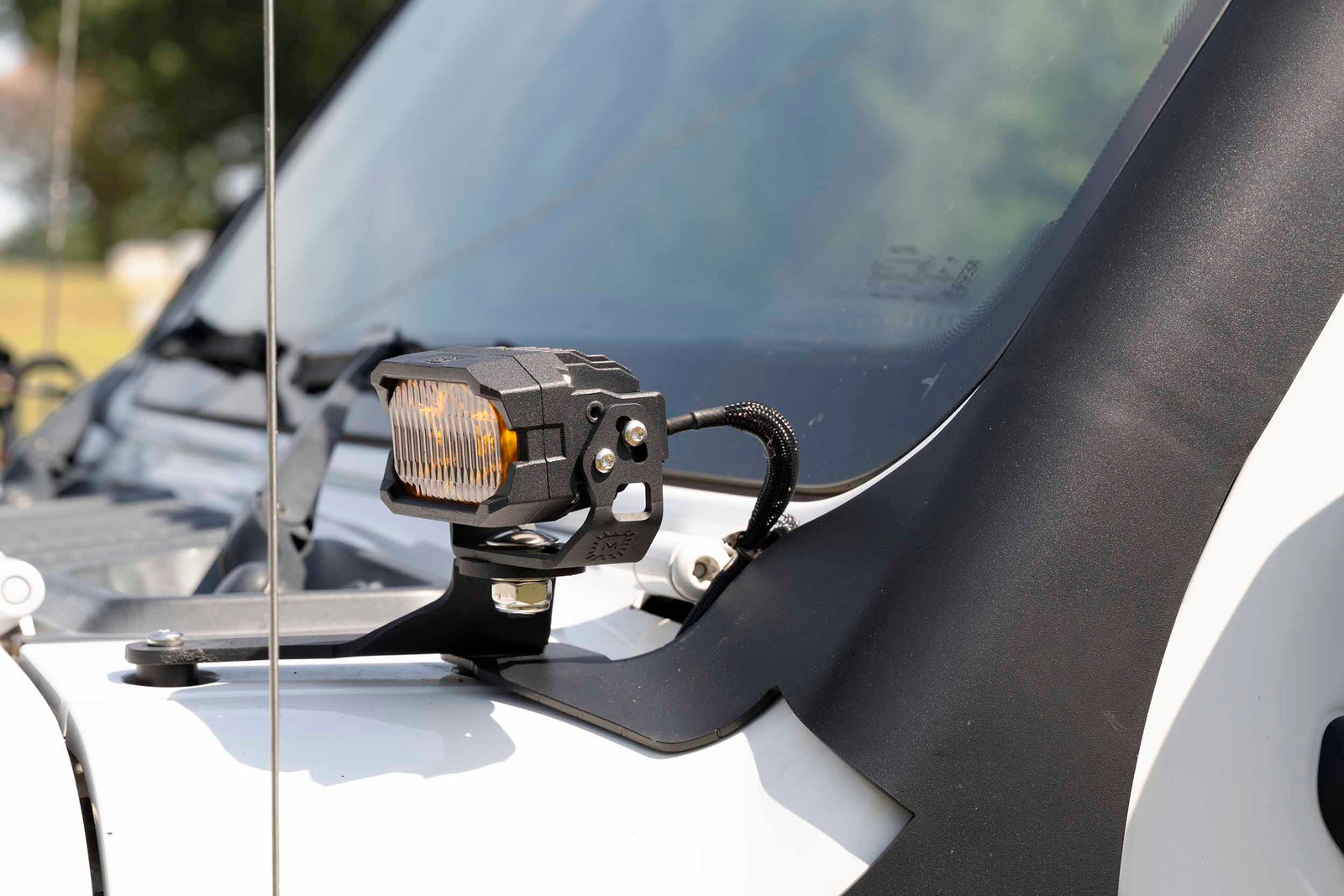 Jeep JL/JT Light Bar Windshield Mounts (Set)