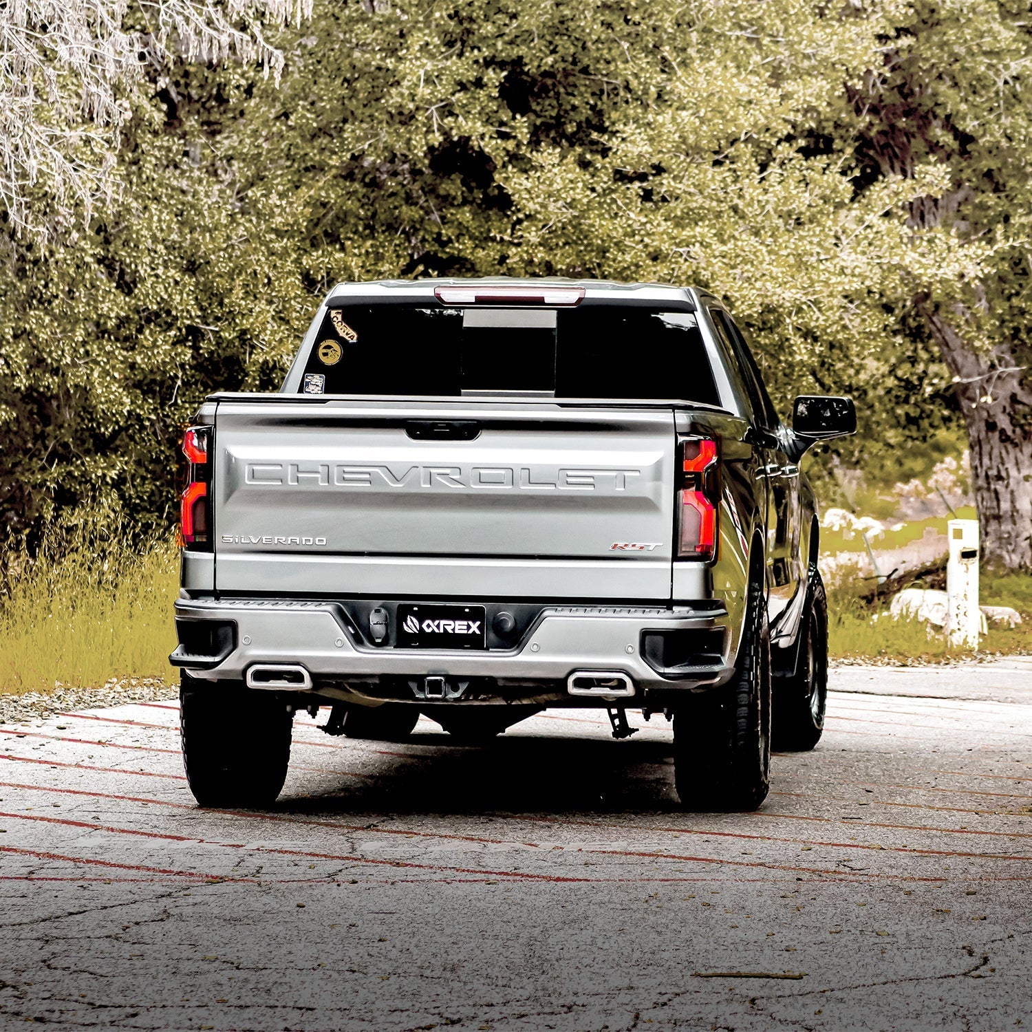 19-24 Chevrolet Silverado 1500 / 20-24 Silverado 2500HD/3500HD LUXX-Series LED Tail Lights Alpha-Black | AlphaRex