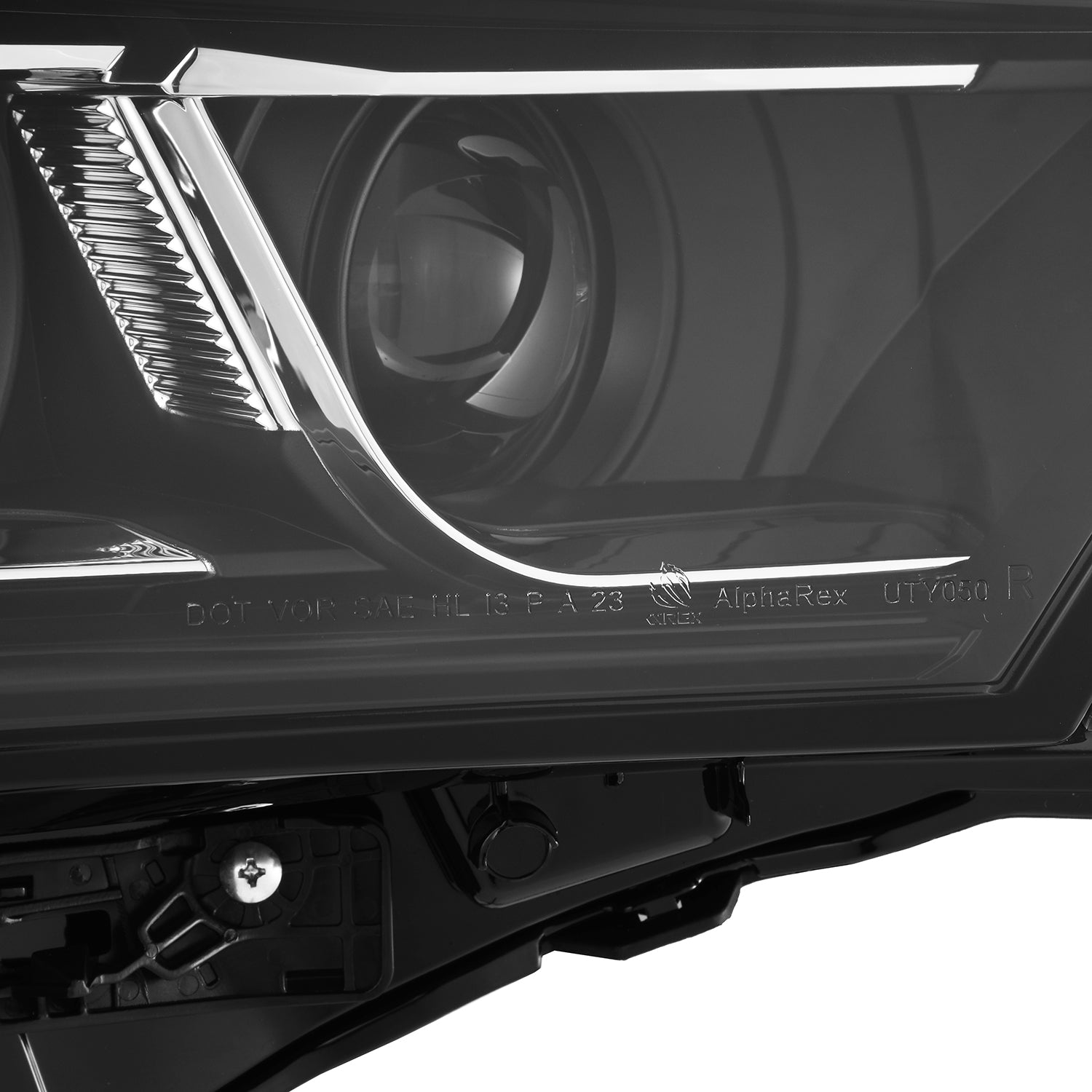 22-24 Toyota Tundra/Sequoia LUXX-Series LED Projector Headlights Black | AlphaRex