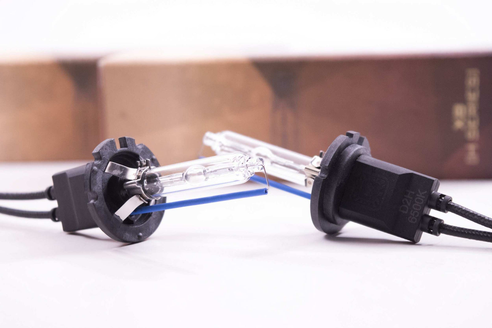 D2H: XB 6000K HID Bulbs (Pair)