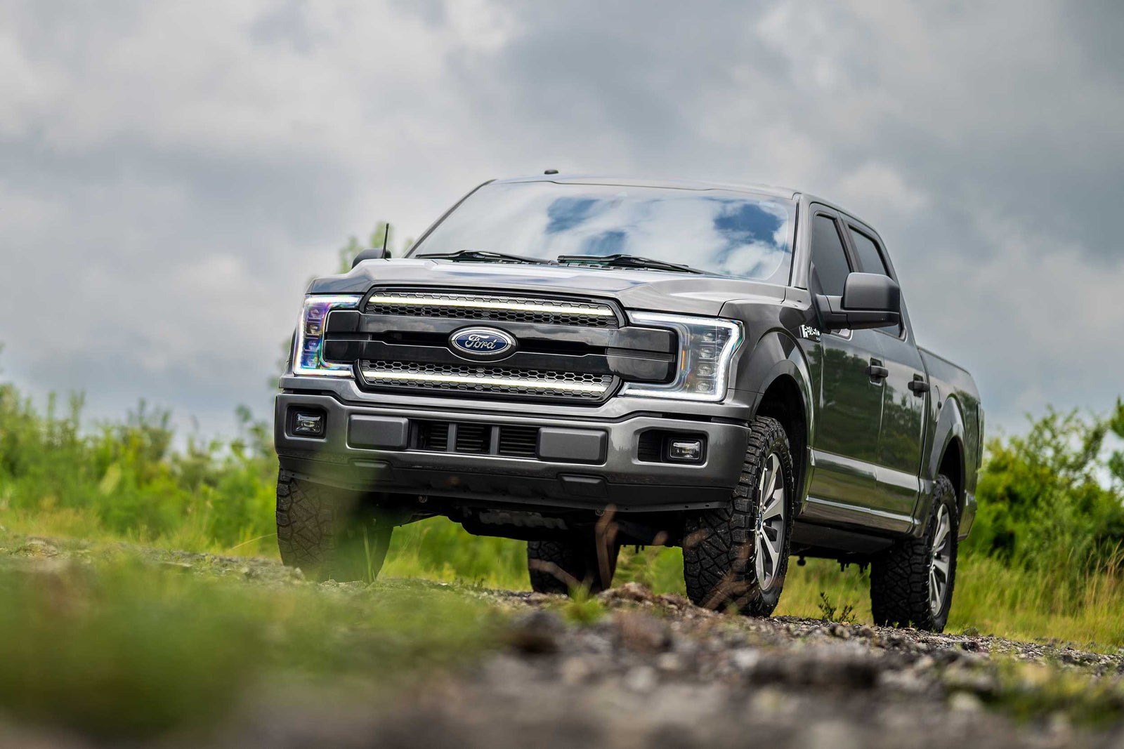 XB LED Headlights: Ford F-150 (18-20 / White DRL / Set)
