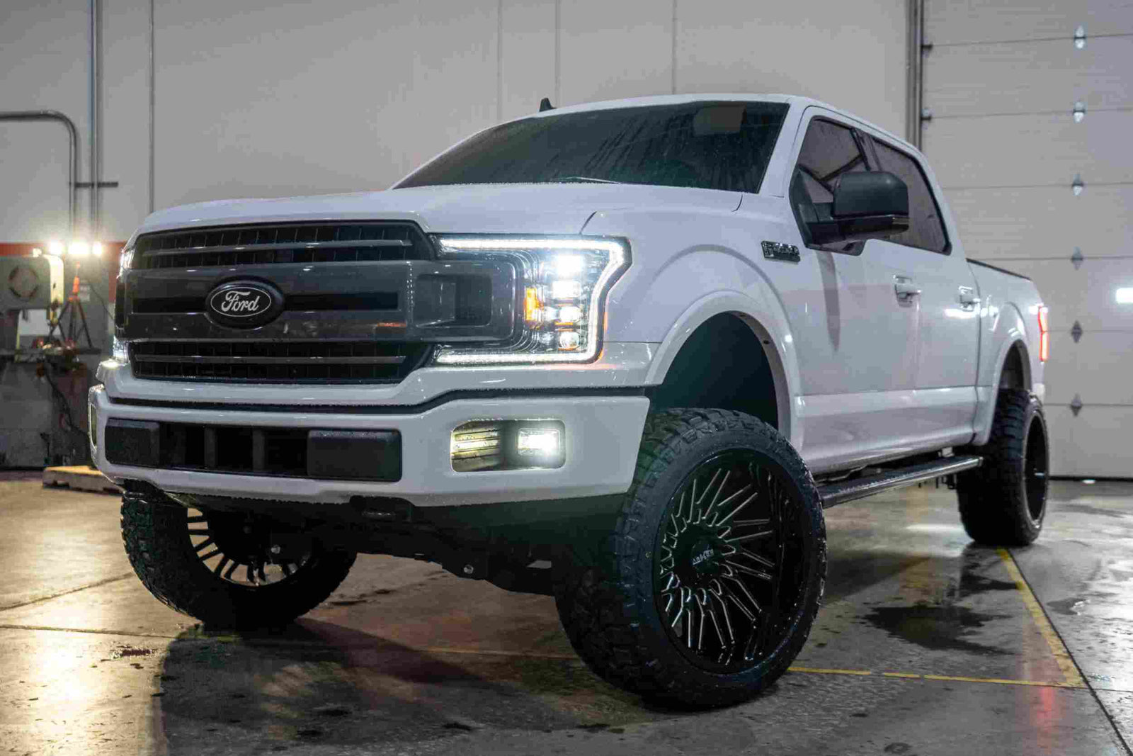 XB LED Headlights: Ford F-150 (18-20 / White DRL / Set)