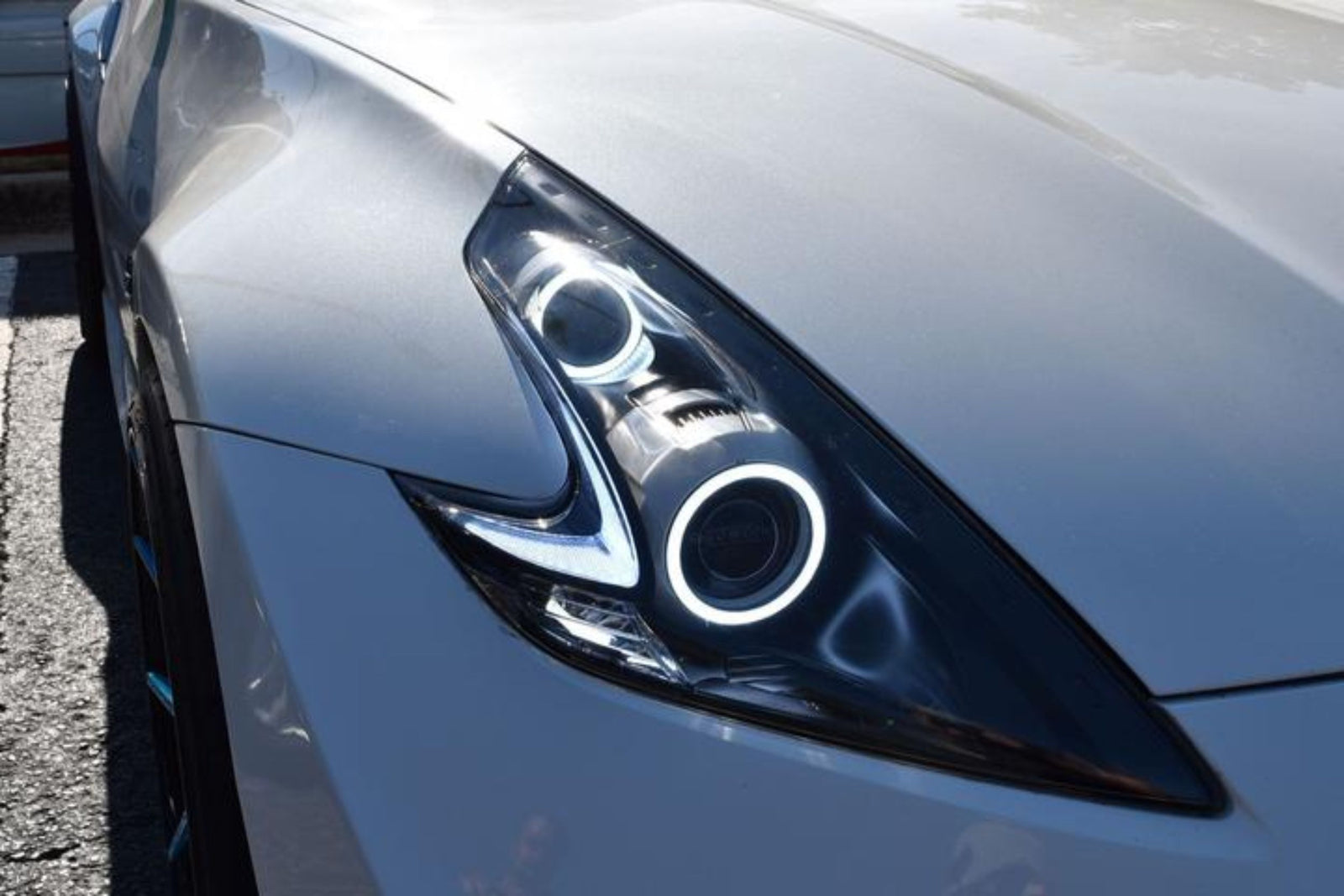 Profile Pivot: Nissan 370Z Z-DRLs (Set)