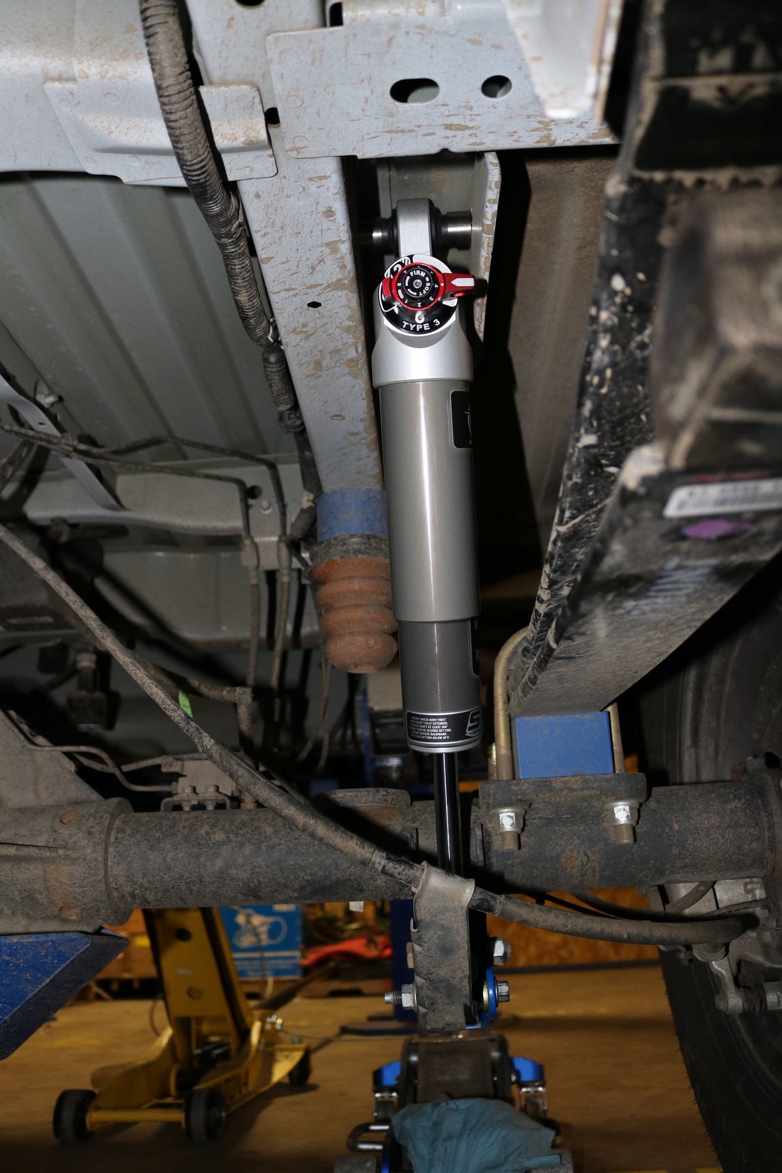 Falcon 3.3 Sp2 Fast Adjust Shocks Mid/Heavy Tune Rear Ford Transit (2015-Up) Pair Van Compass