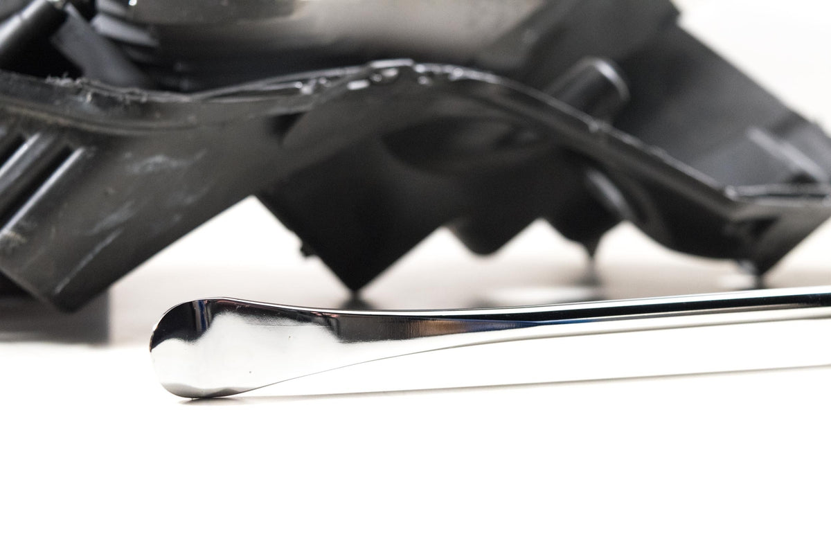 Pry Tool: Flat Pry Bar