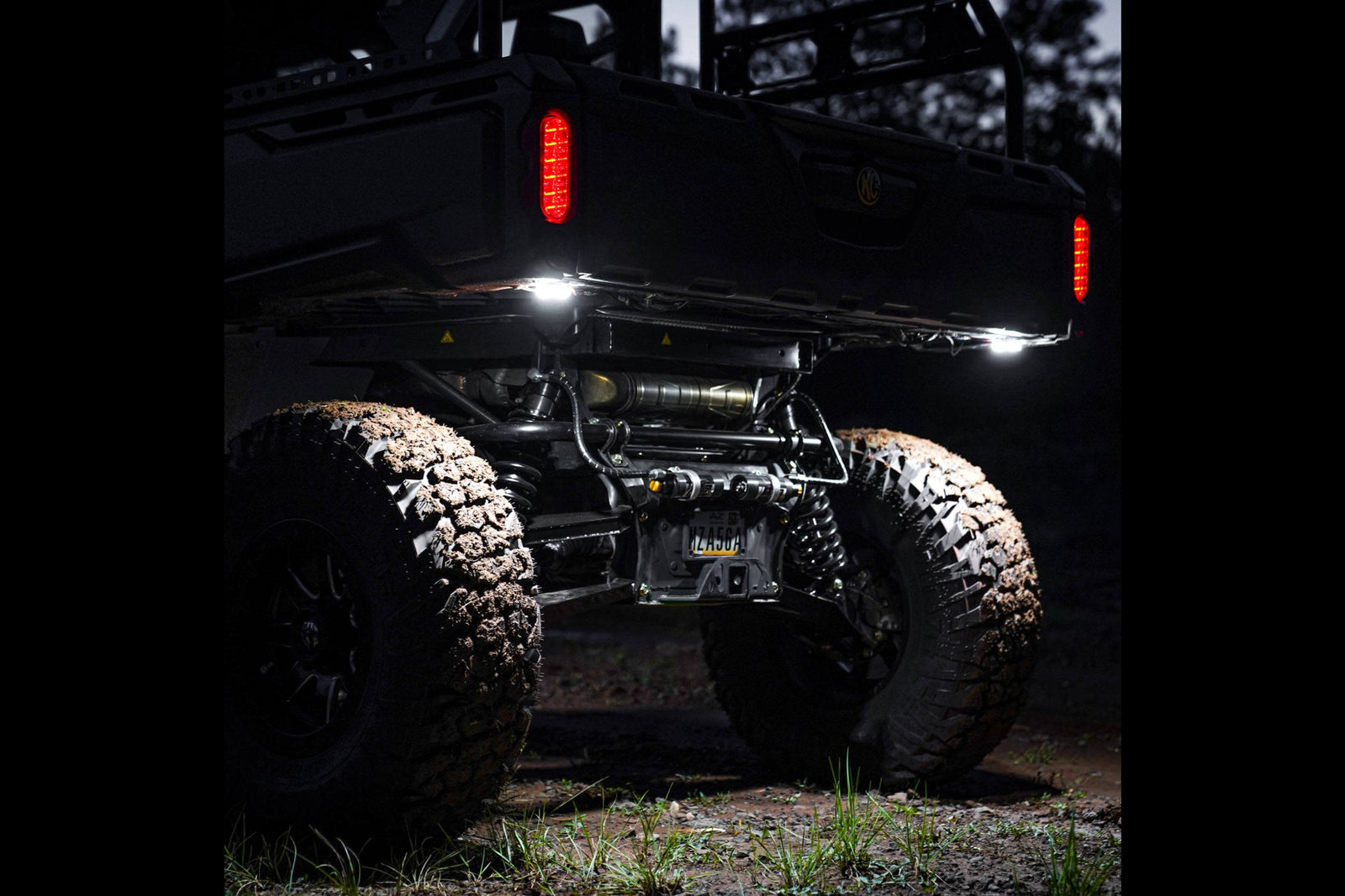 Cyclone Rock Light System w/ Wiring (6 Pcs / RGB)