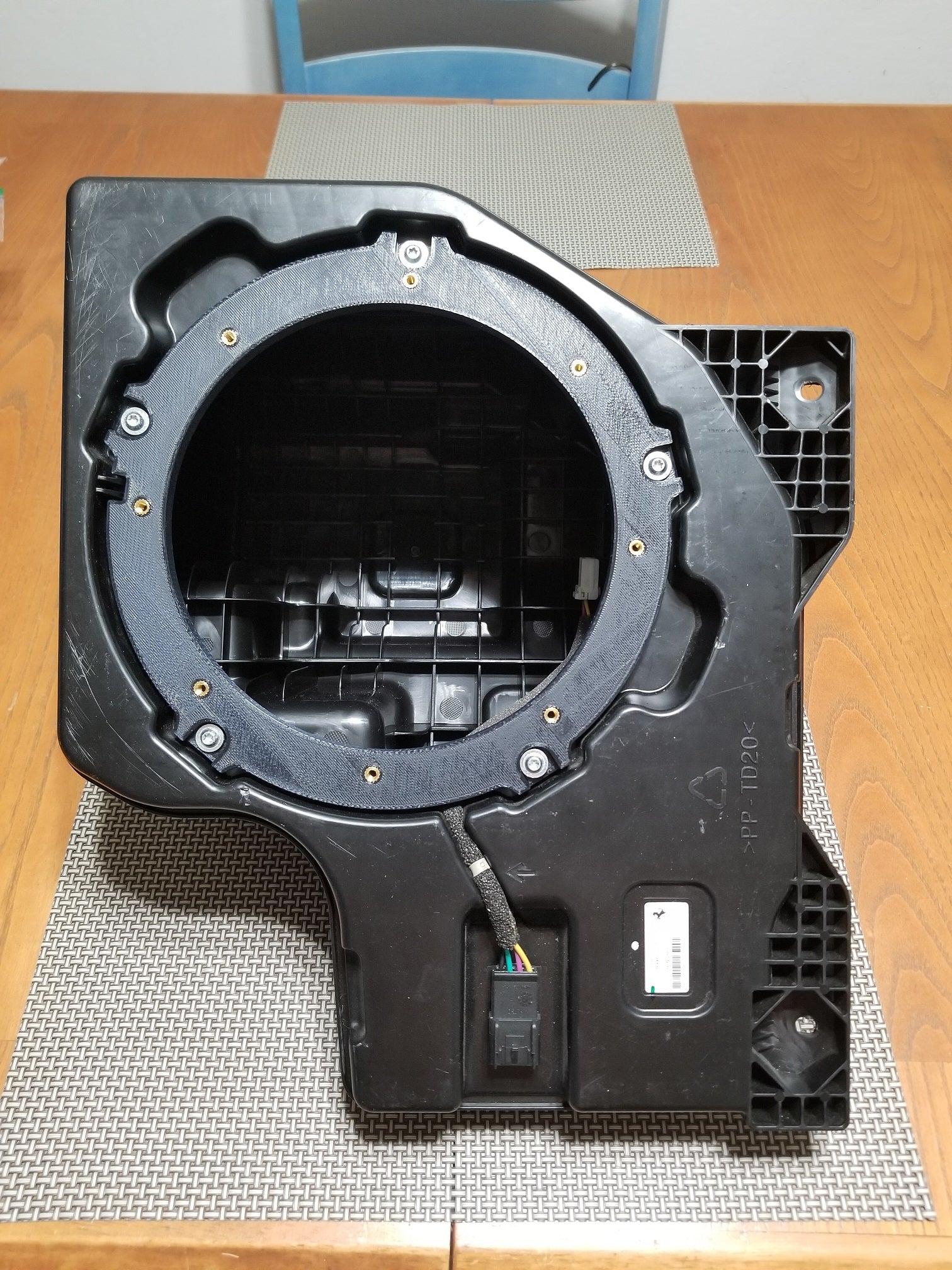 Scuderia Audio - Lusso Rear Subwoofer Upgrade - Legends Auto Parts