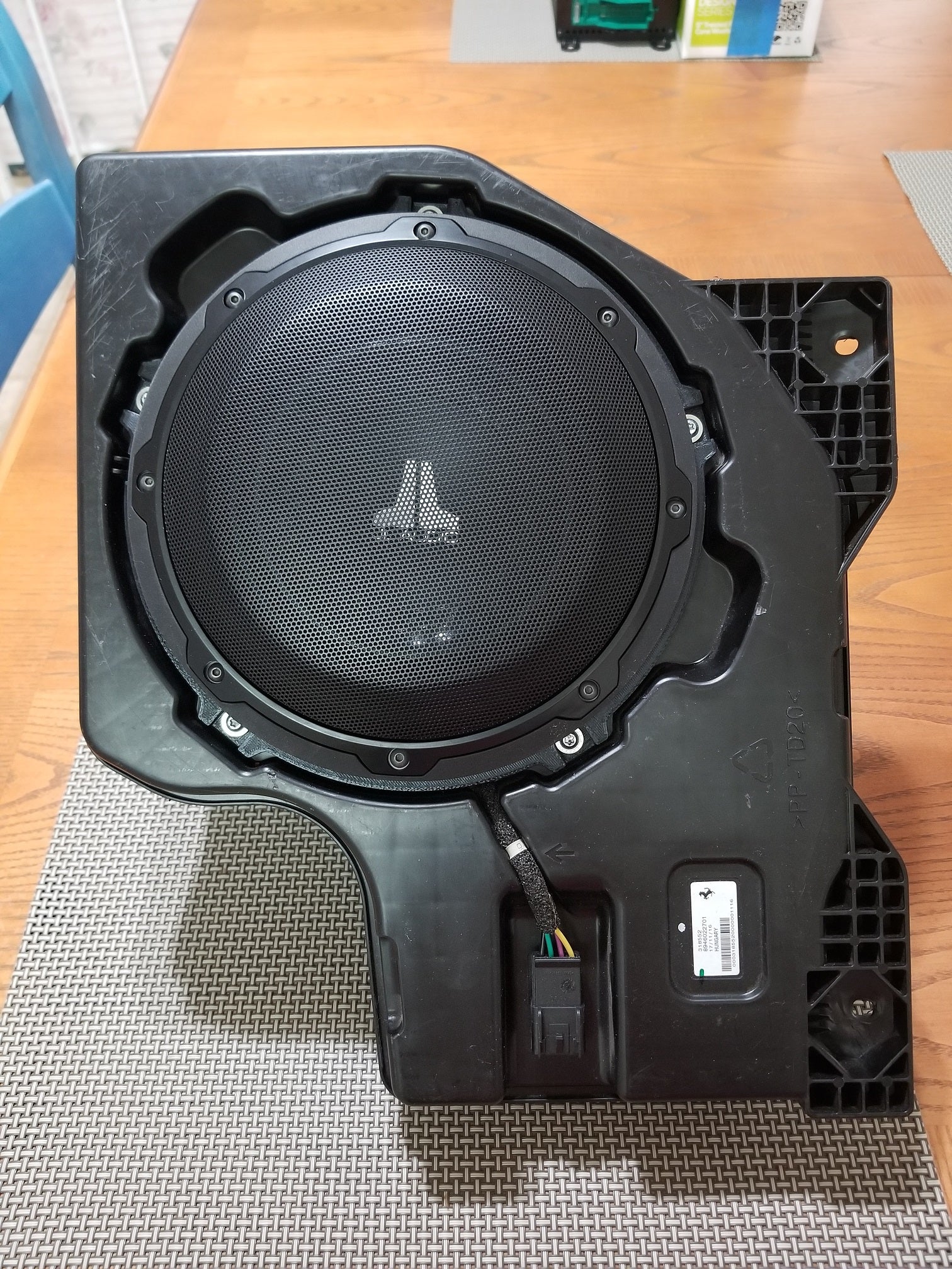 Scuderia Audio - Lusso Rear Subwoofer Upgrade - Legends Auto Parts
