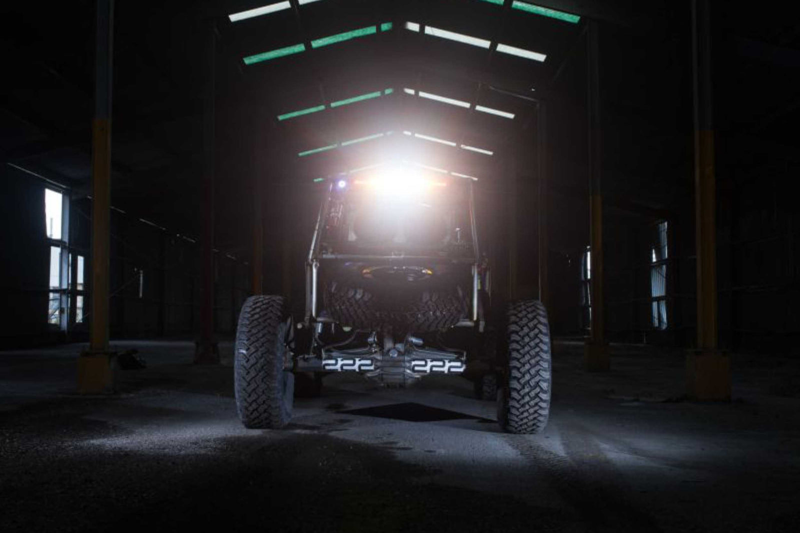 KC Hilites Chase LED Light Bar: (28in / Rear-Facing for Maverick X3)