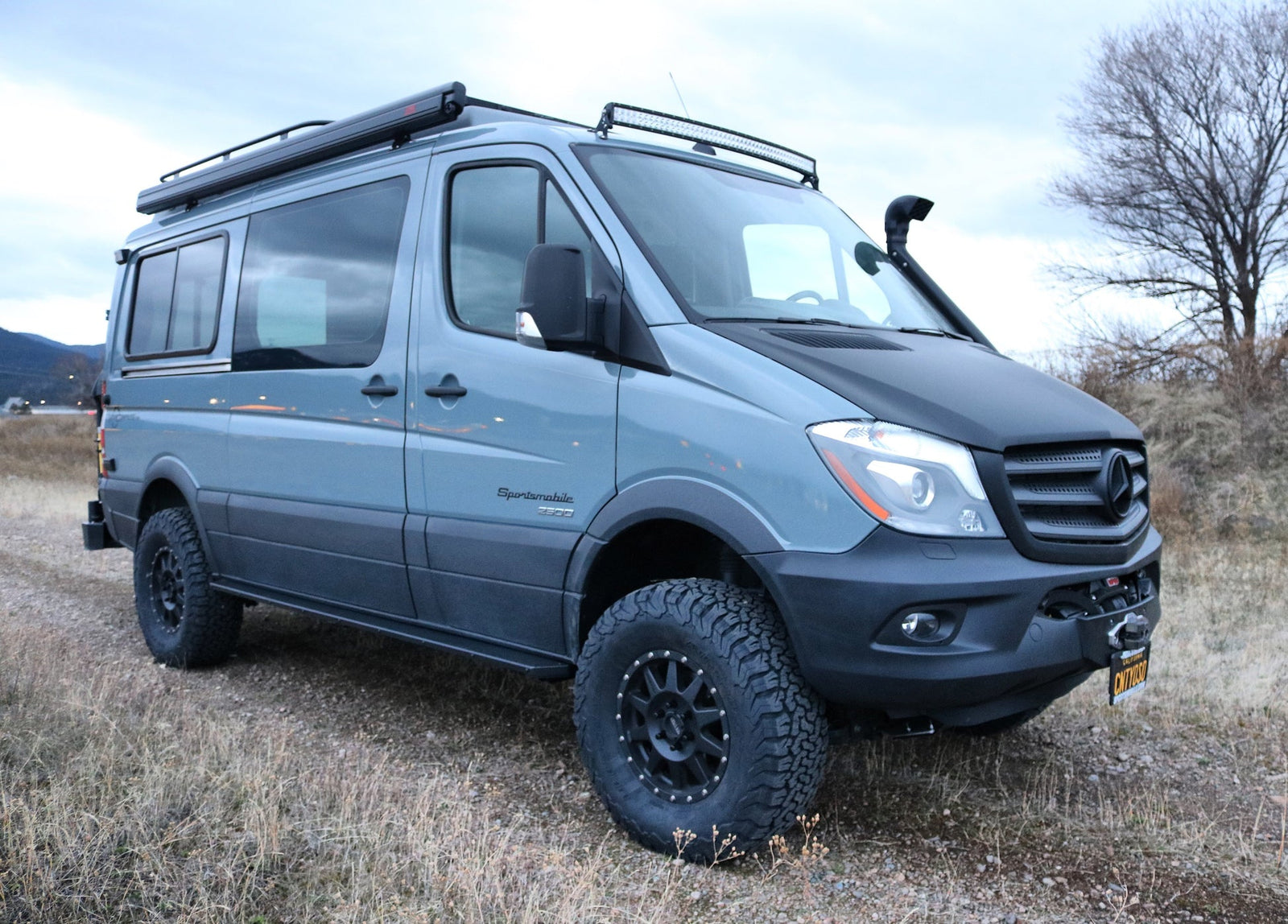 Complete Striker 2 Inch Lift Kit Front And Rear Sprinter 2500 4WD (2015-2018) Van Compass