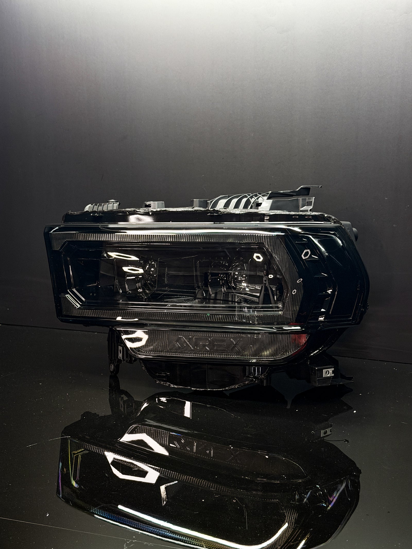 19-24 Ram 2500/3500/4500/5500 LUXX-Series LED Projector Headlights Alpha-Black Colormatched