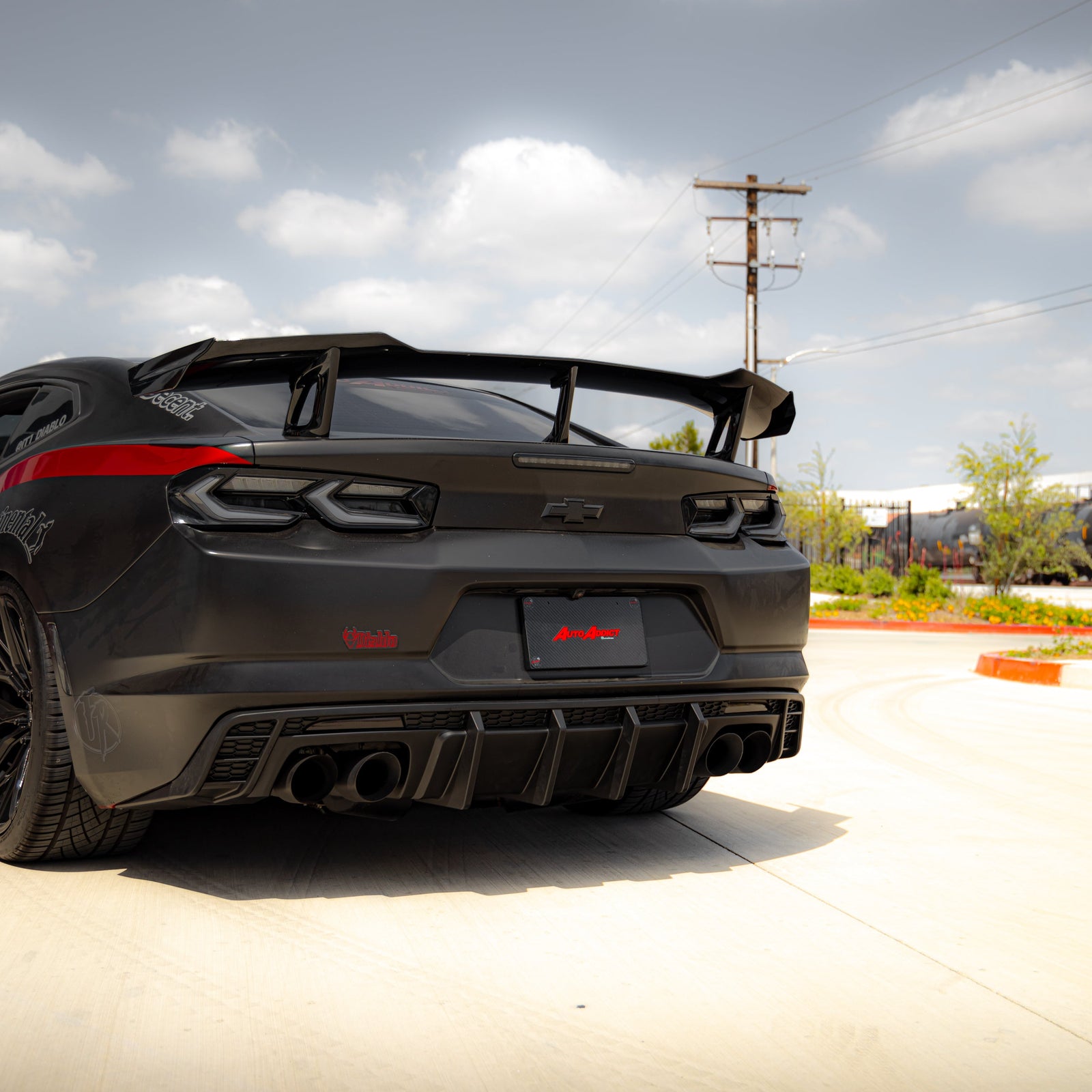 2016-2025 Chevy Camaro Evo Style Shark Fins Rear Diffuser Quad/Single Tips SS/RS/LT & ZL1 w/ Smoke Reflectors - Legends Auto Parts