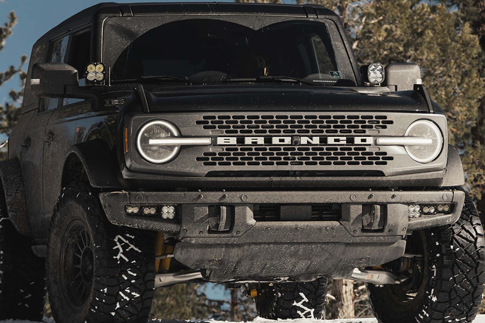 BD Squadron/S2 Fog Pocket Kit: 21-26 Ford Bronco (White / SAE / Upfitter)