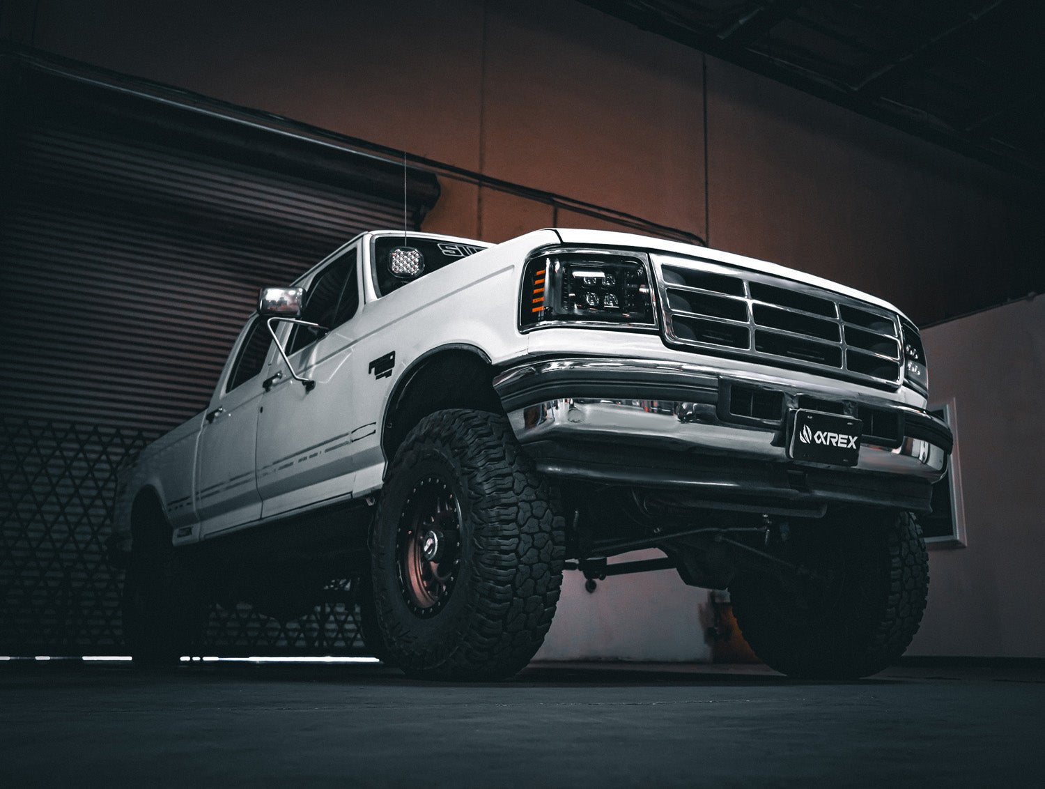 92-96 Ford F-Series/Bronco NOVA-Series LED Projector Headlights Alpha-Black | AlphaRex