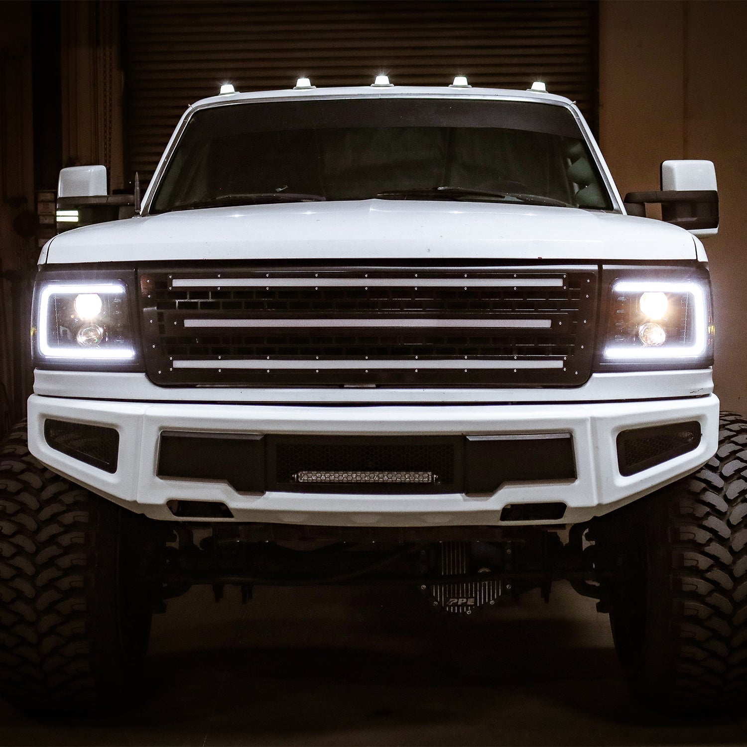 92-96 Ford F-Series/Bronco PRO-Series Halogen Projector Headlights Chrome | AlphaRex