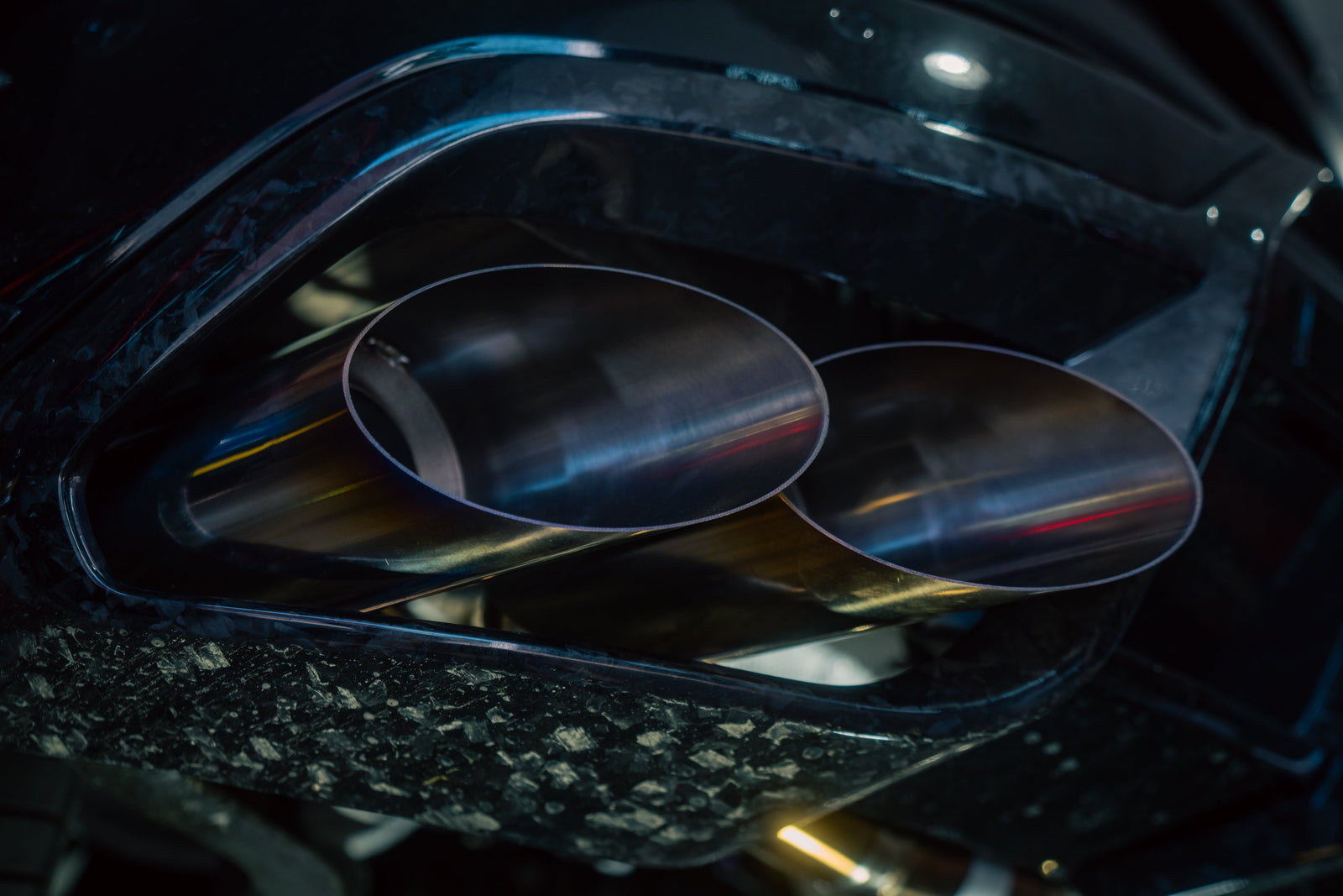 Lamborghini Urus Valved Sport Exhaust System - Legends Auto Parts
