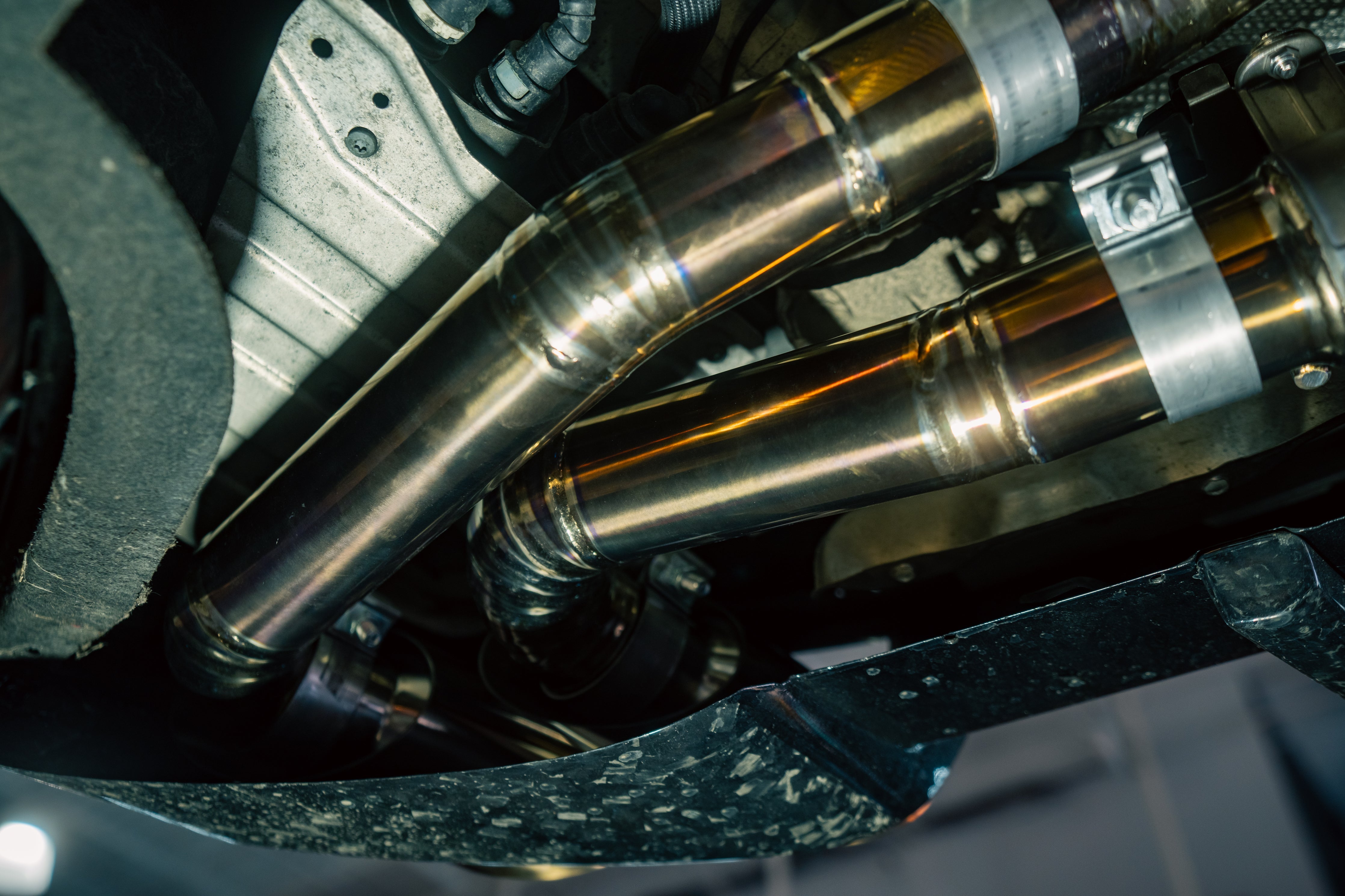 Lamborghini Urus Valved Sport Exhaust System - Legends Auto Parts