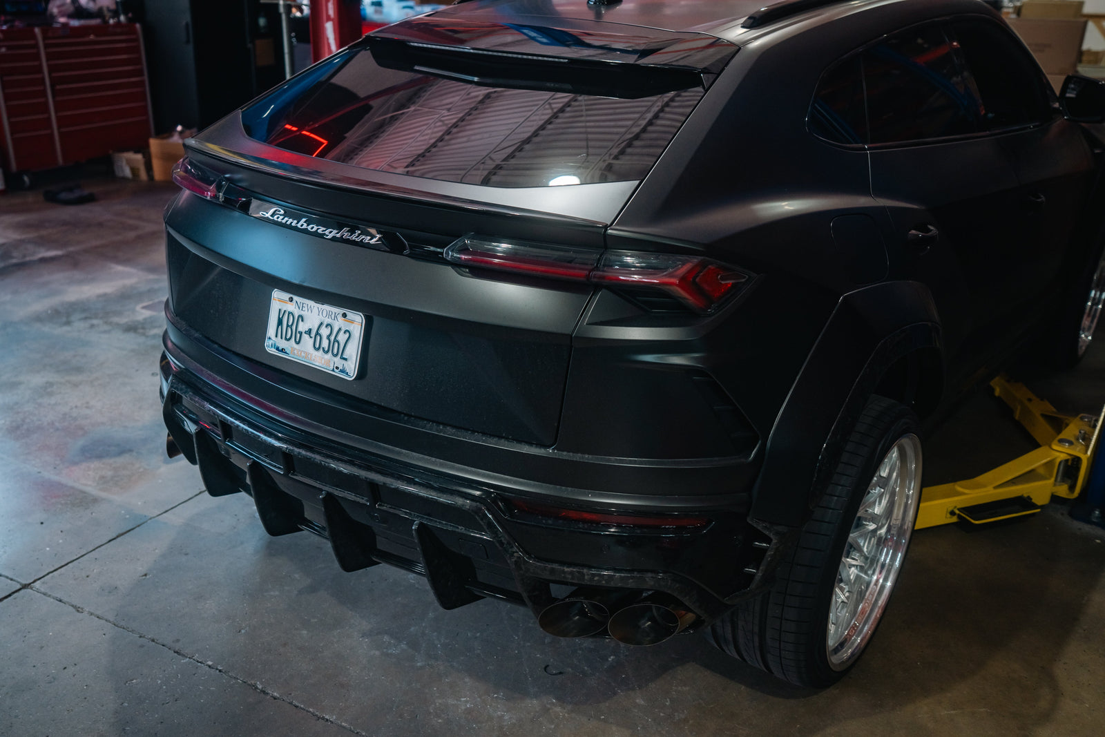 Lamborghini Urus Valved Sport Exhaust System - Legends Auto Parts