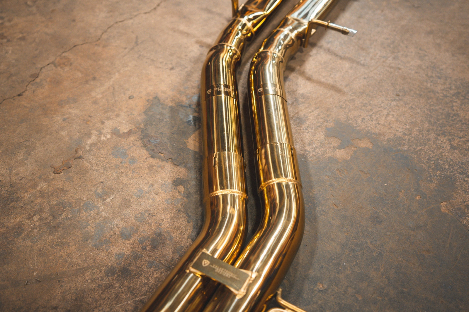 AUDI RSQ8 Valved Sport Exhaust system - Legends Auto Parts
