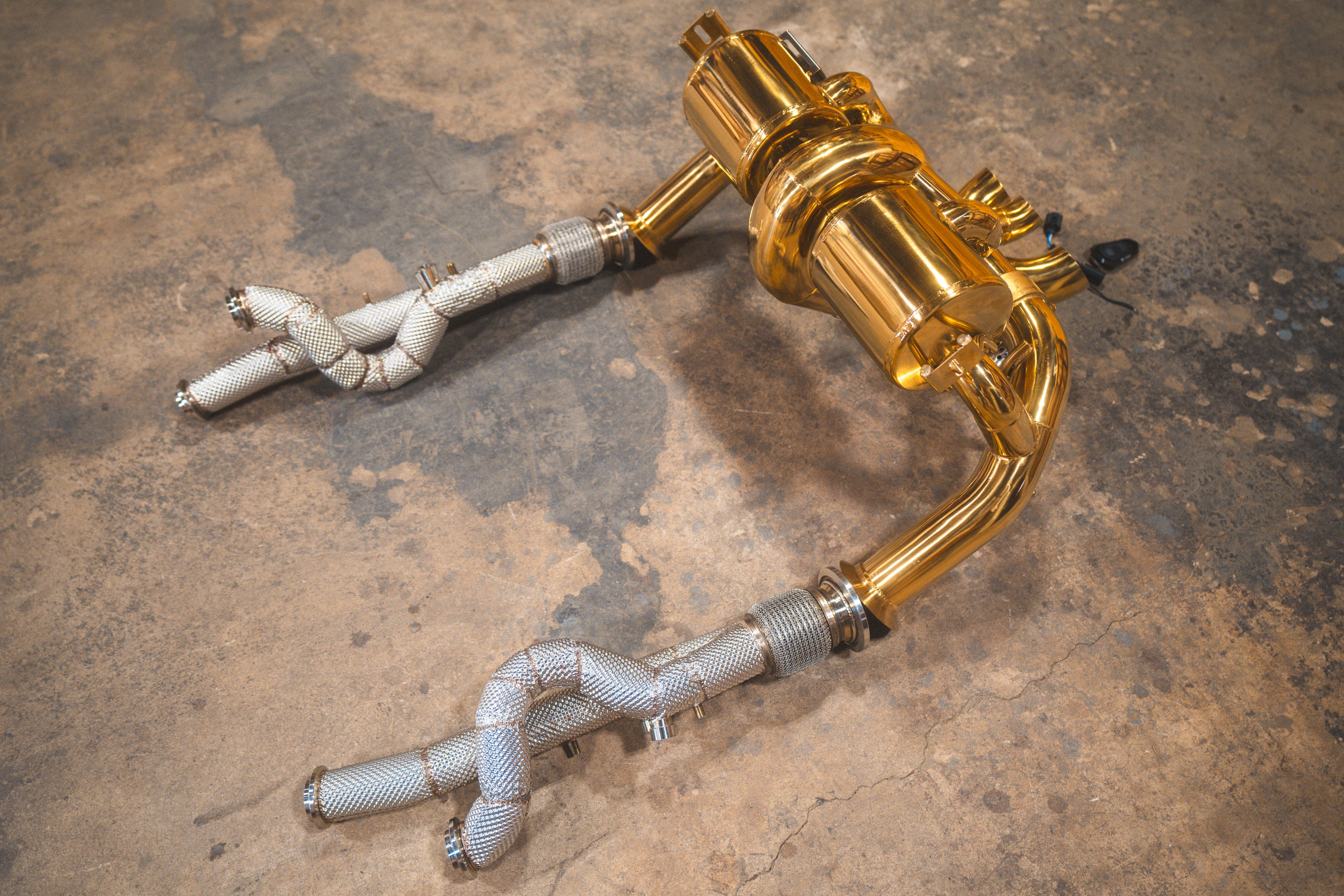 Lamborghini Aventador LP700 / S / SV Valved Sport Exhaust System - Legends Auto Parts