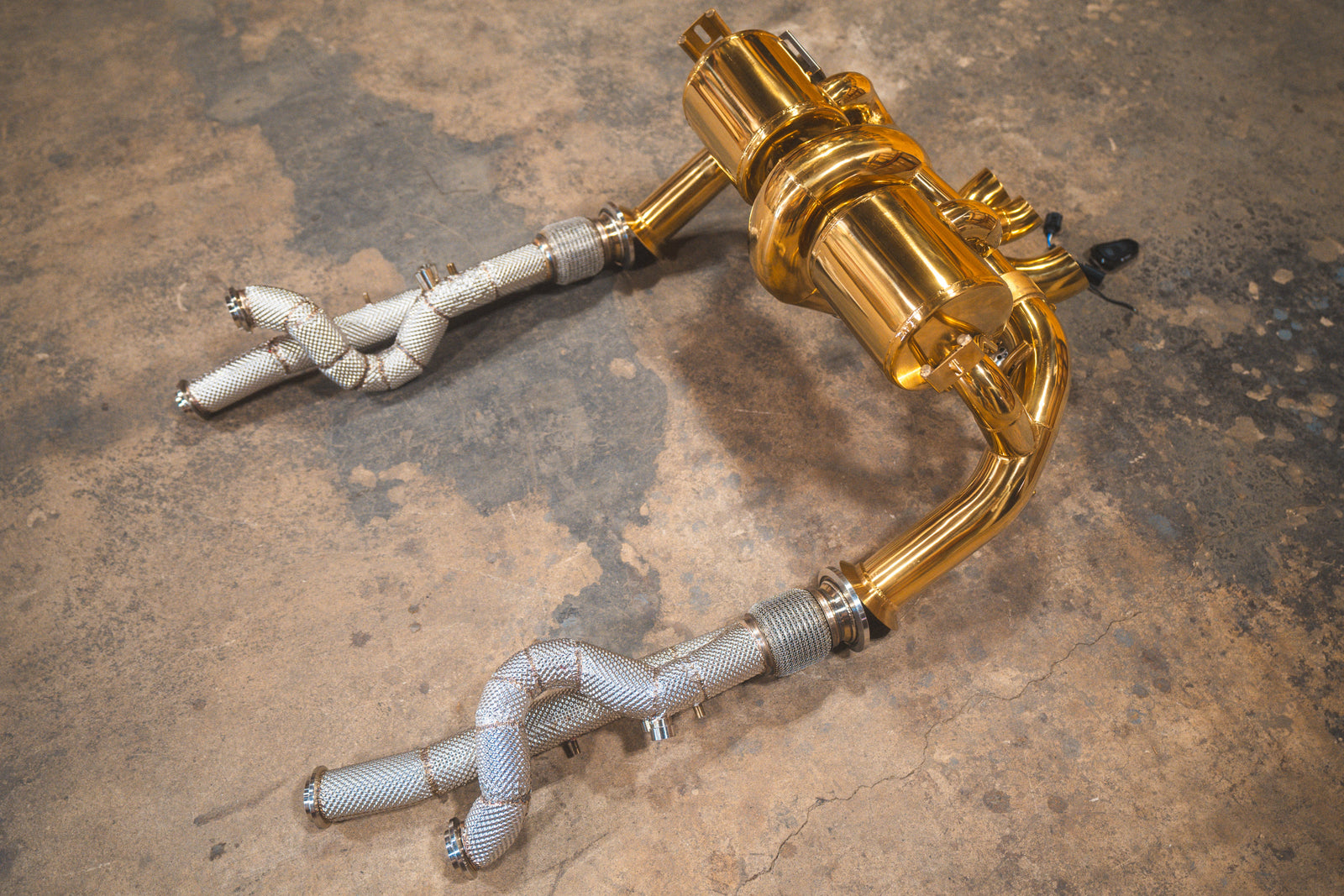 Lamborghini Aventador LP700 / S / SV Valved Sport Exhaust System - Legends Auto Parts