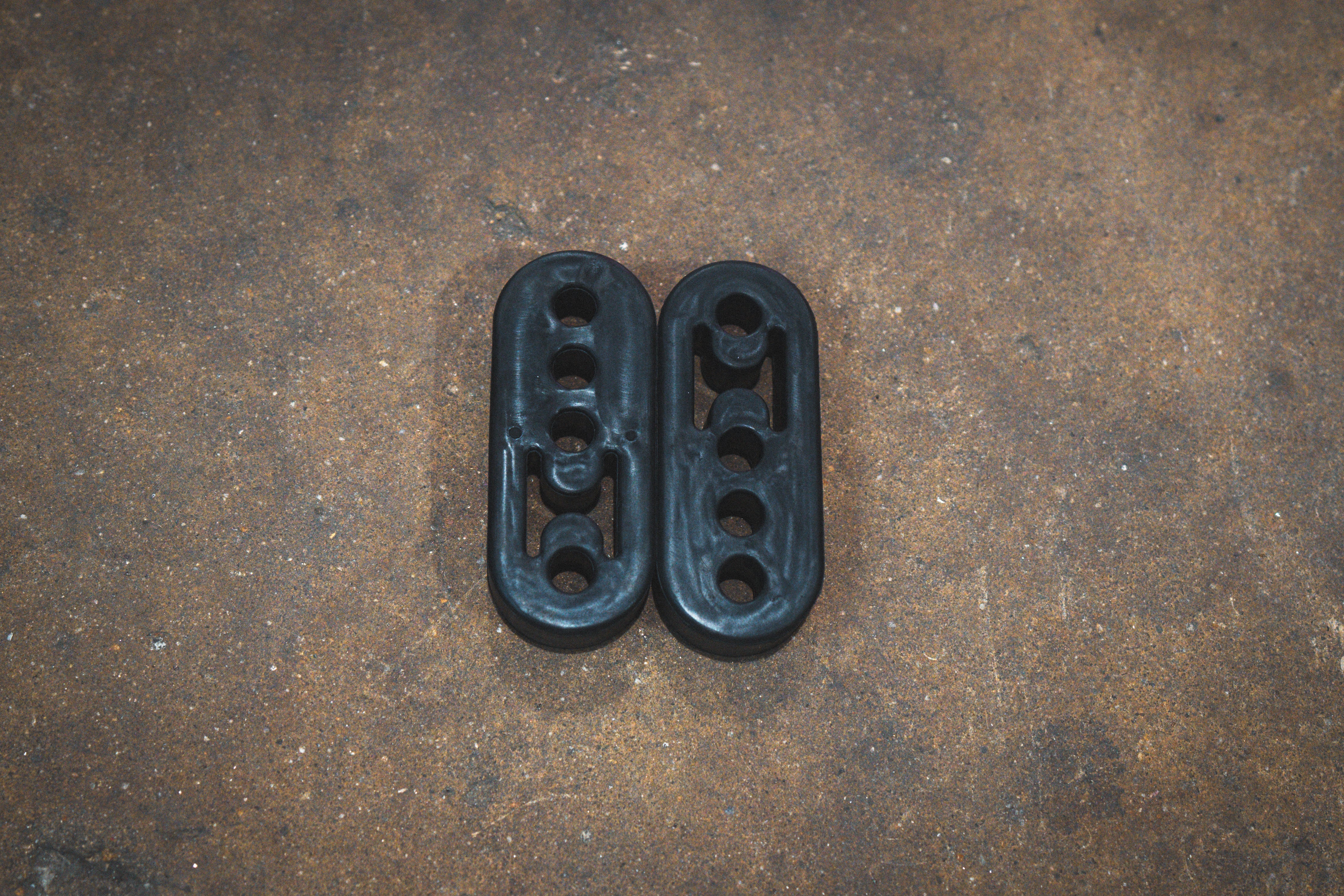 Replacement Adjustable Rubber Hangers (Pack of 2) - Legends Auto Parts