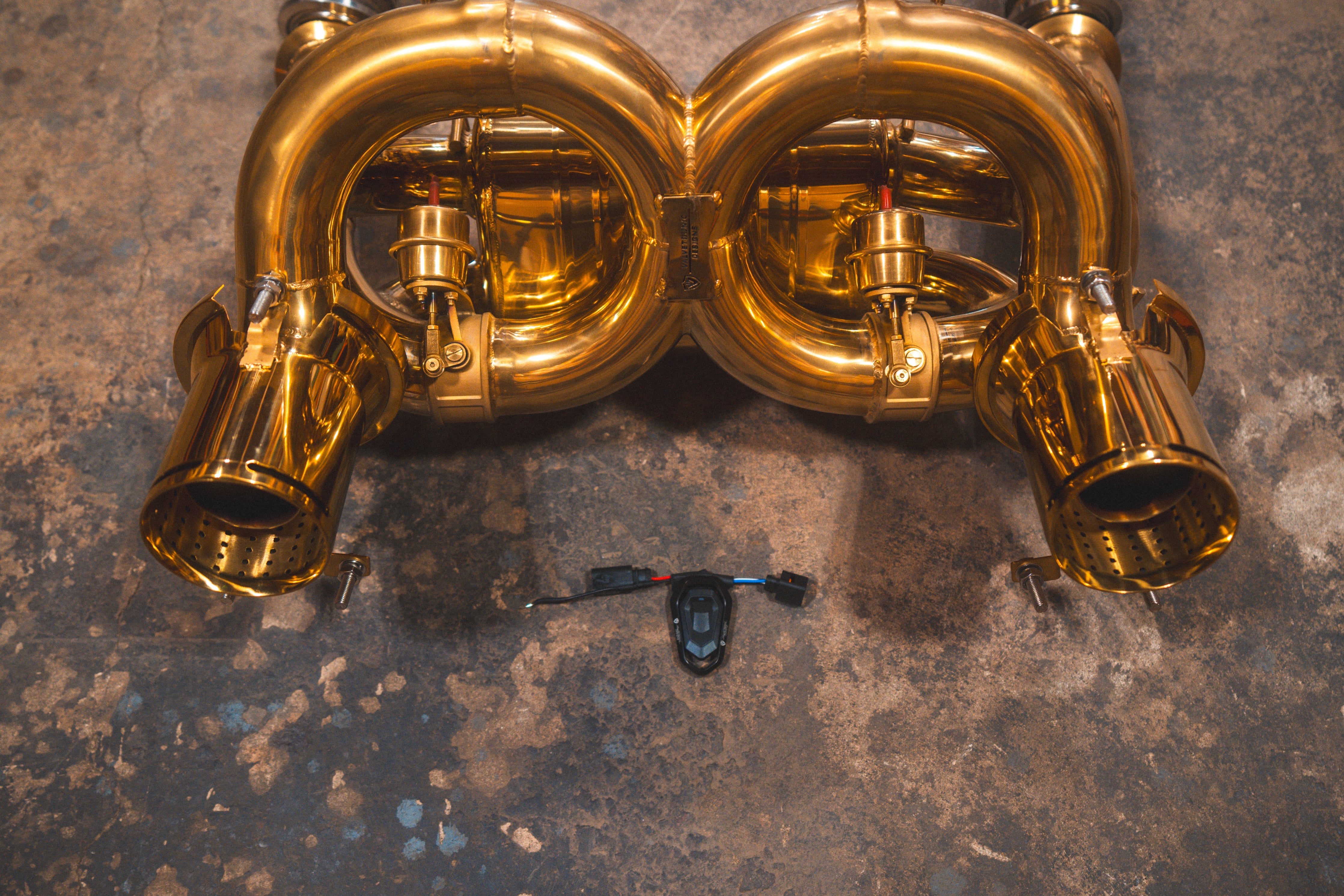 Lamborghini Aventador SVJ/Ultimae Valved Sport Exhaust System - Legends Auto Parts