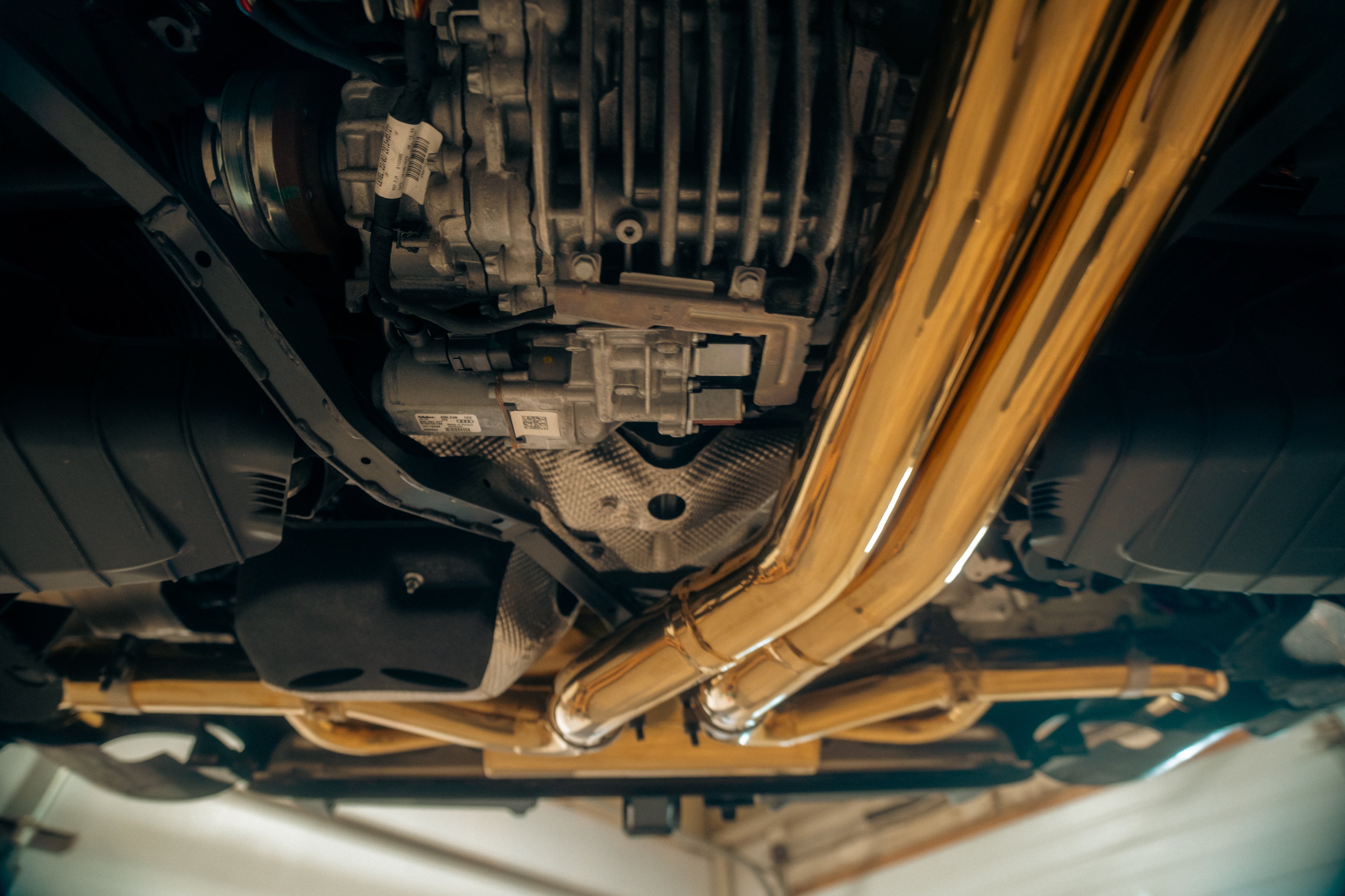 AUDI RSQ8 Valved Sport Exhaust system - Legends Auto Parts