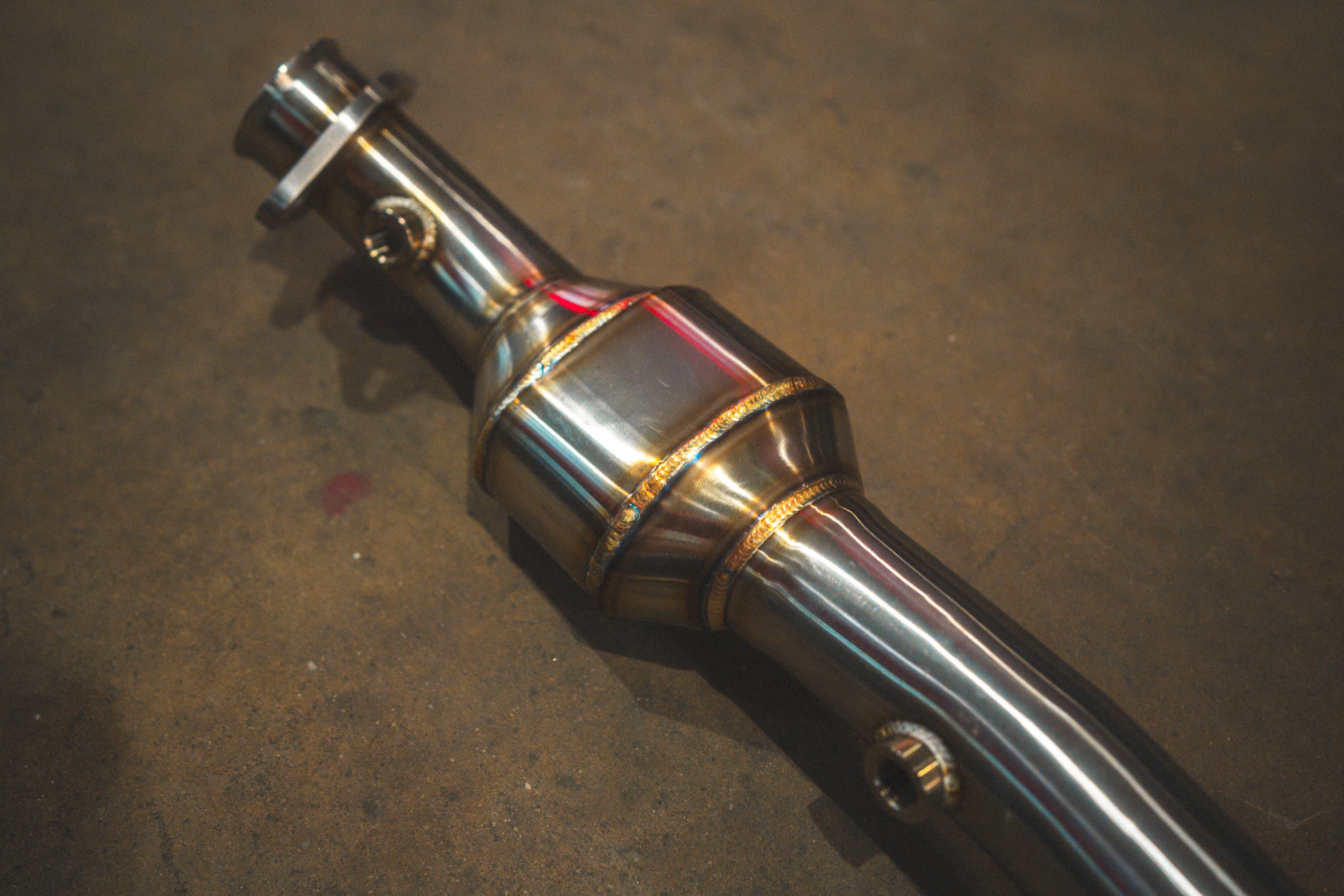 BMW M3 E9x V2 Midpipe - Legends Auto Parts