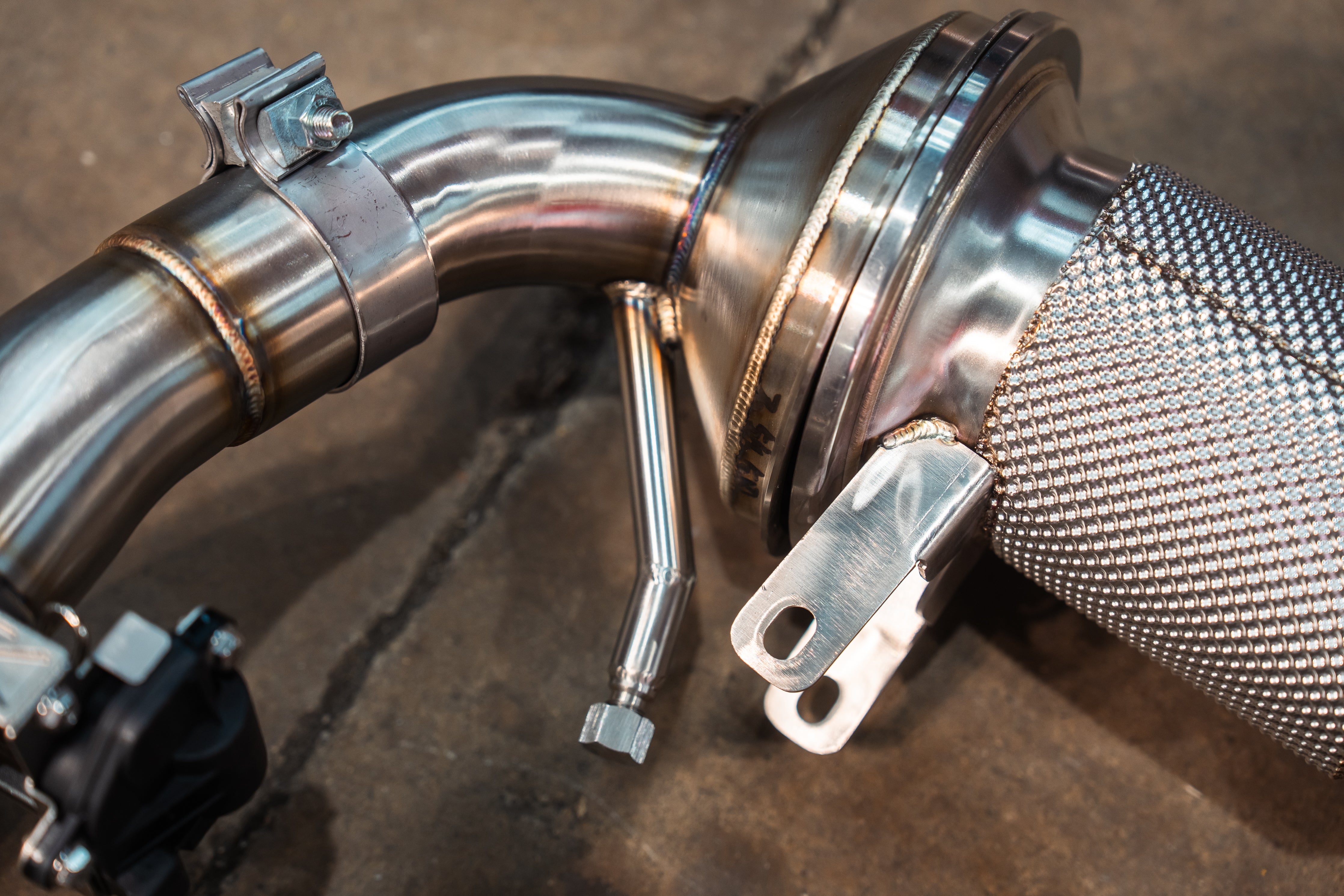 Valvetronic Valved Sport Exhaust System for Porsche 992 GT3/RS - Legends Auto Parts