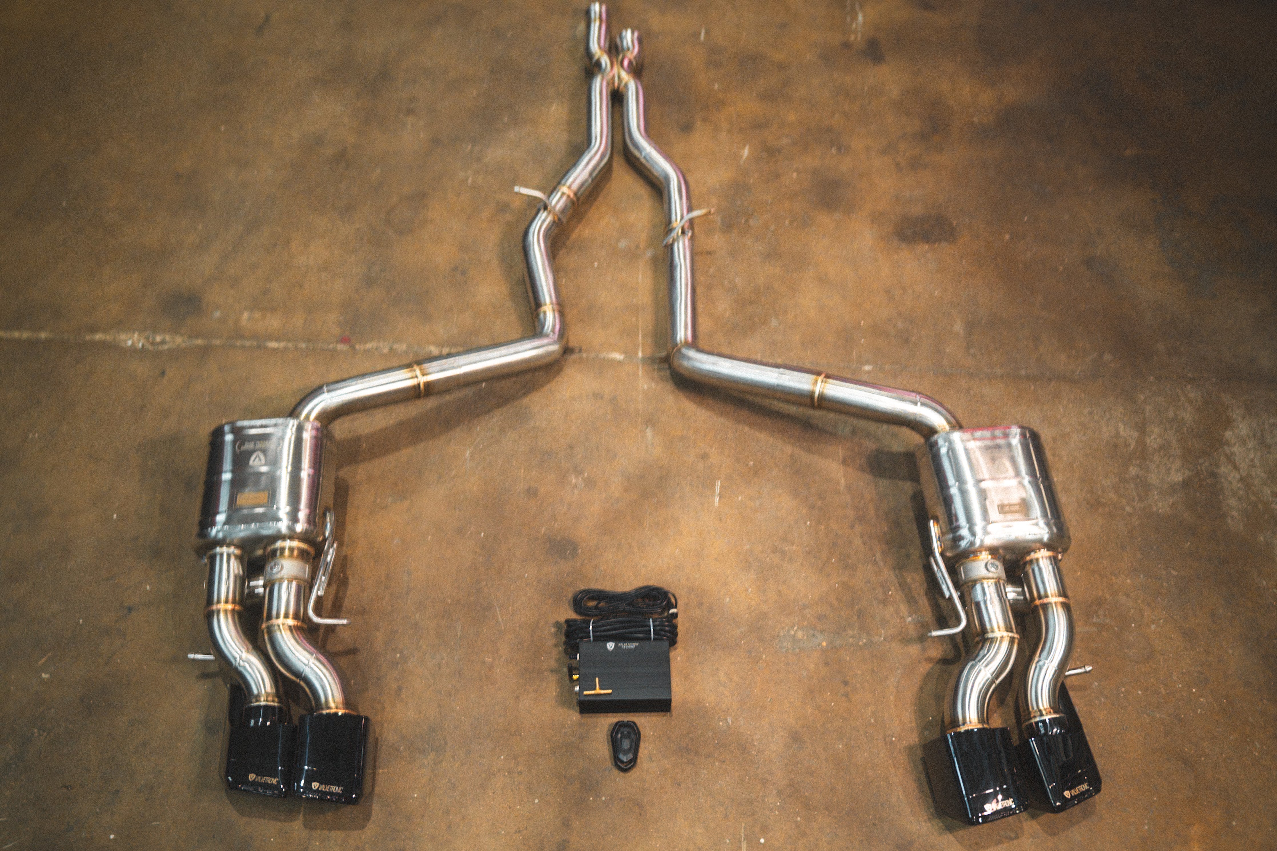 Mercedes W218 CLS63 AMG Valved Sport Exhaust System - Legends Auto Parts