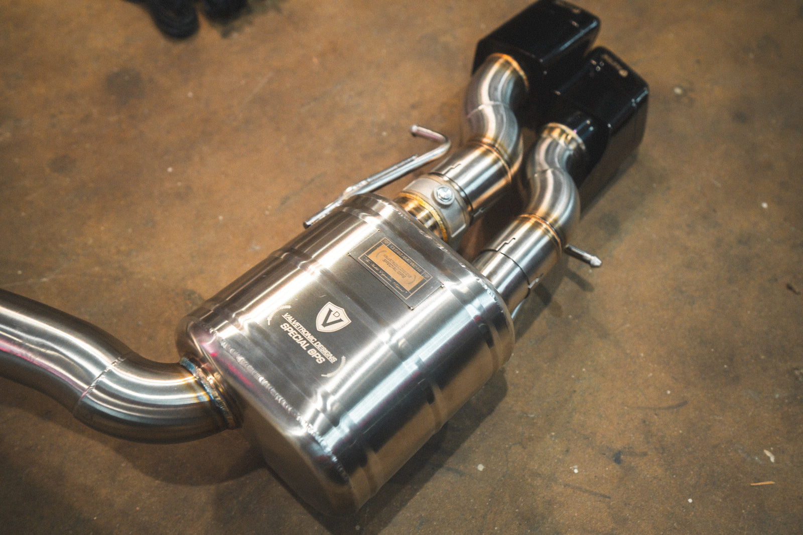 Mercedes W218 CLS63 AMG Valved Sport Exhaust System - Legends Auto Parts