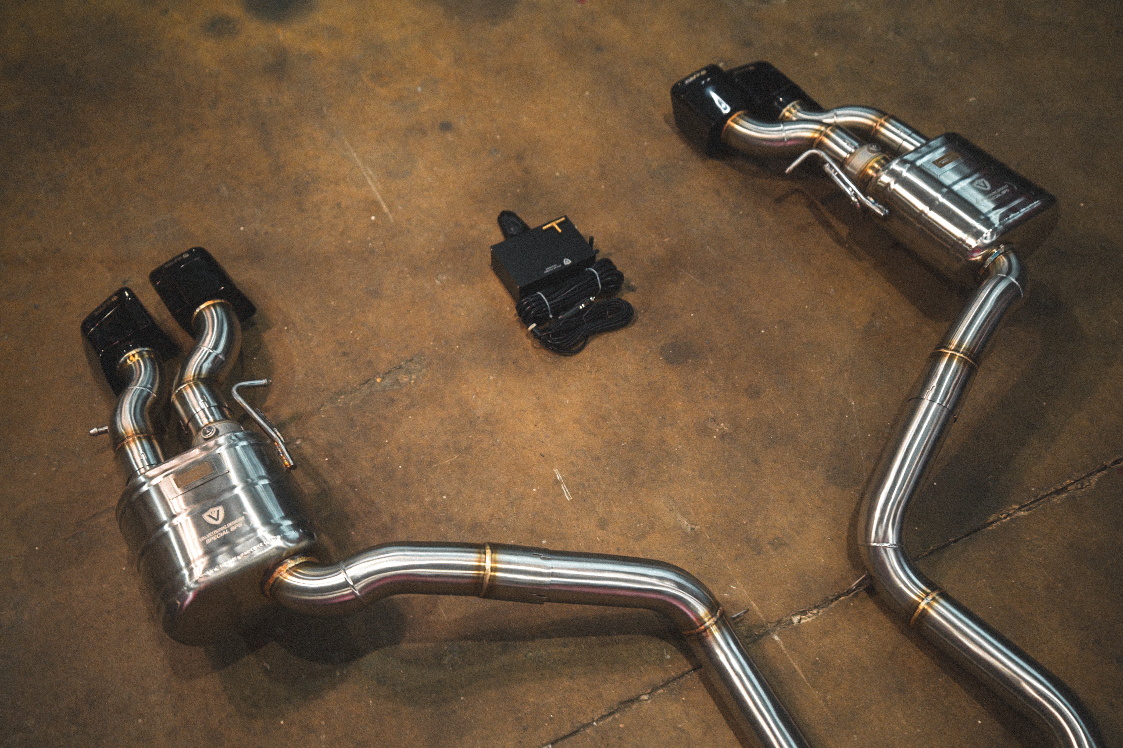 Mercedes W218 CLS63 AMG Valved Sport Exhaust System - Legends Auto Parts